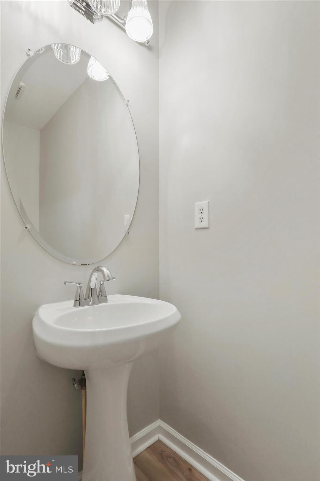 LAUREL RIDGE - Residential