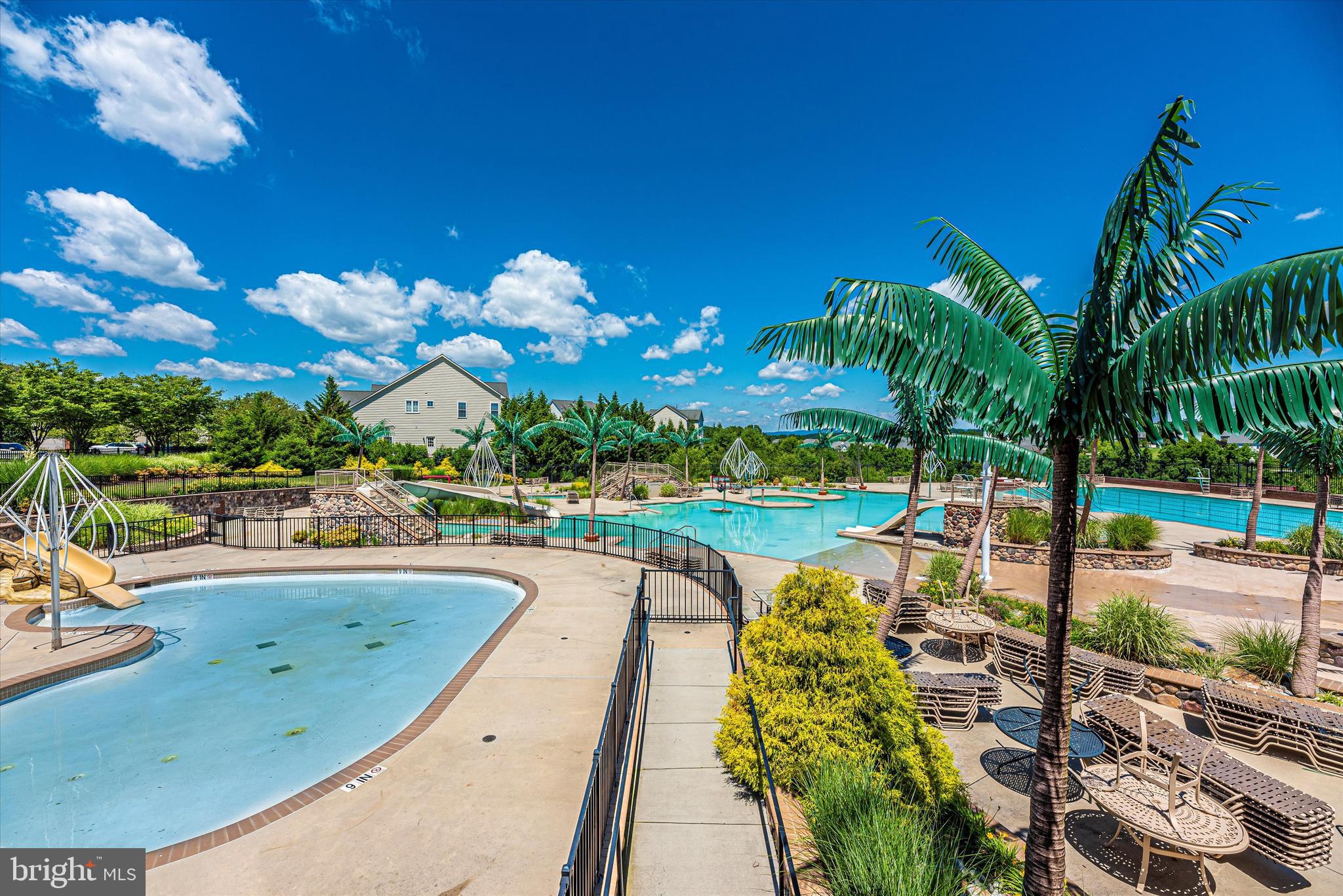 VILLAGES OF URBANA - Residential