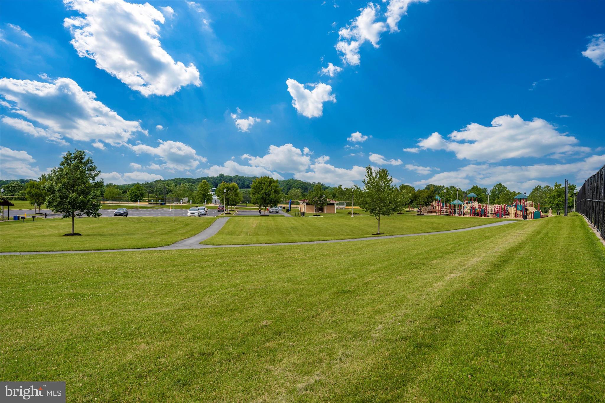 VILLAGES OF URBANA - Residential