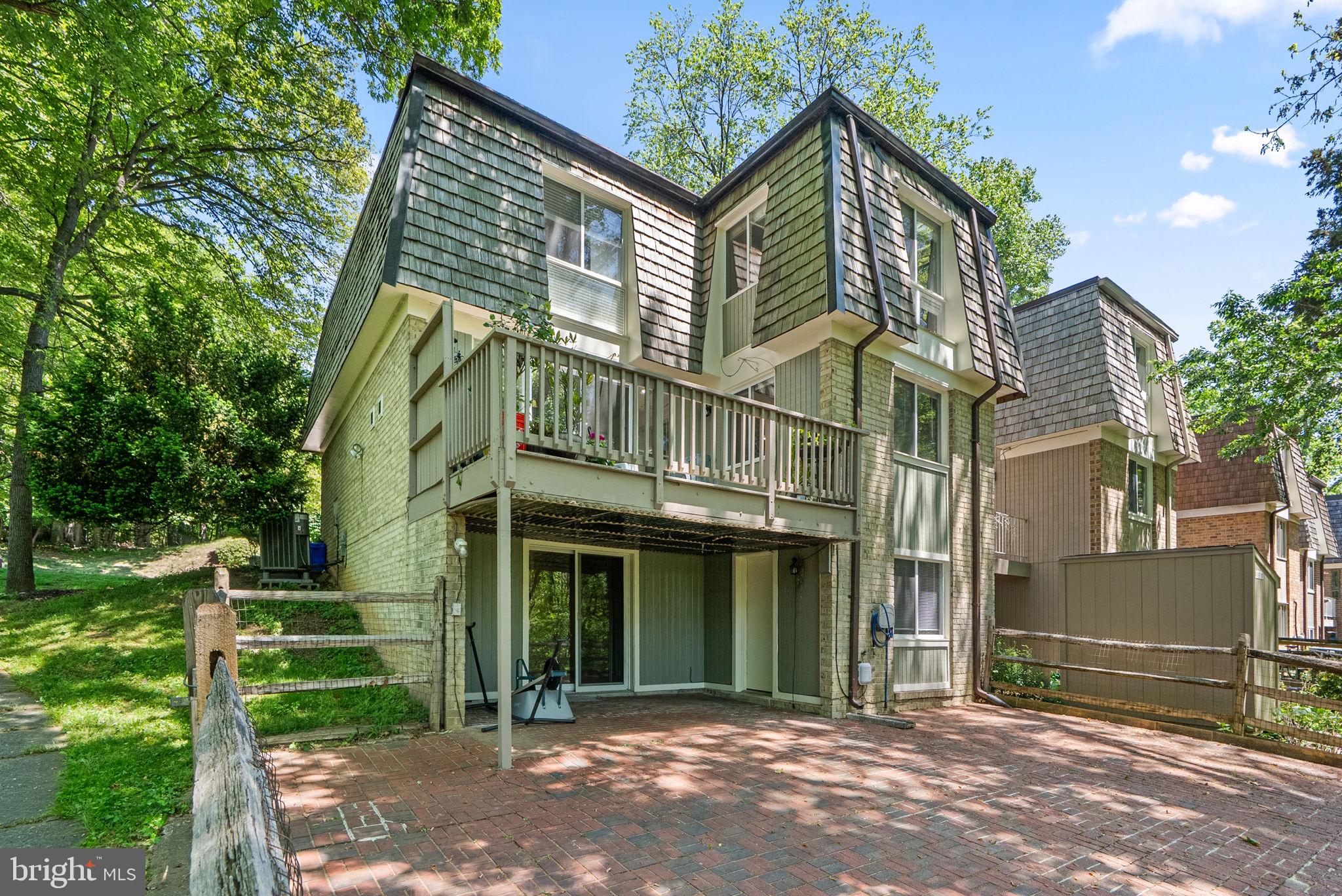 STEDWICK TOWNHOUSES - Residential
