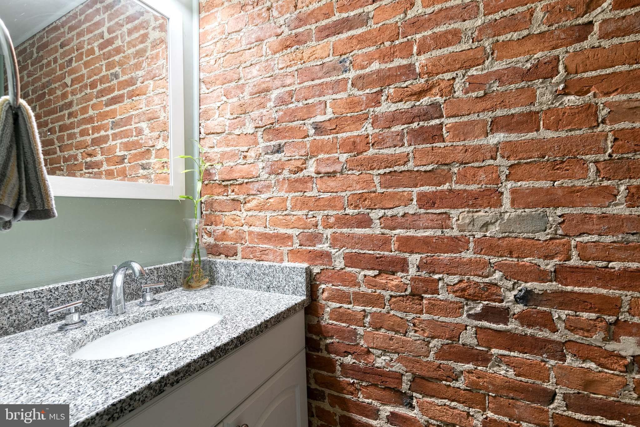 FEDERAL HILL HISTORIC DISTRICT - Residential Lease