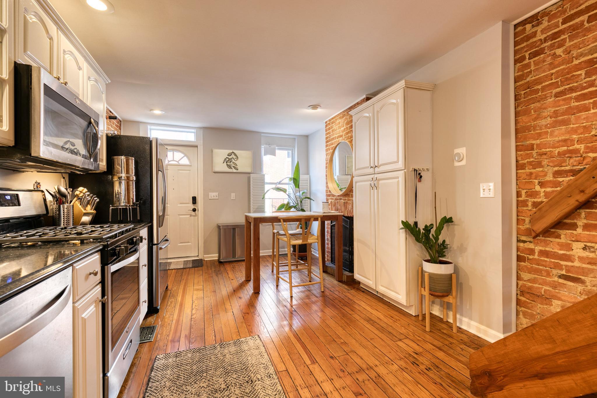 FEDERAL HILL HISTORIC DISTRICT - Residential Lease