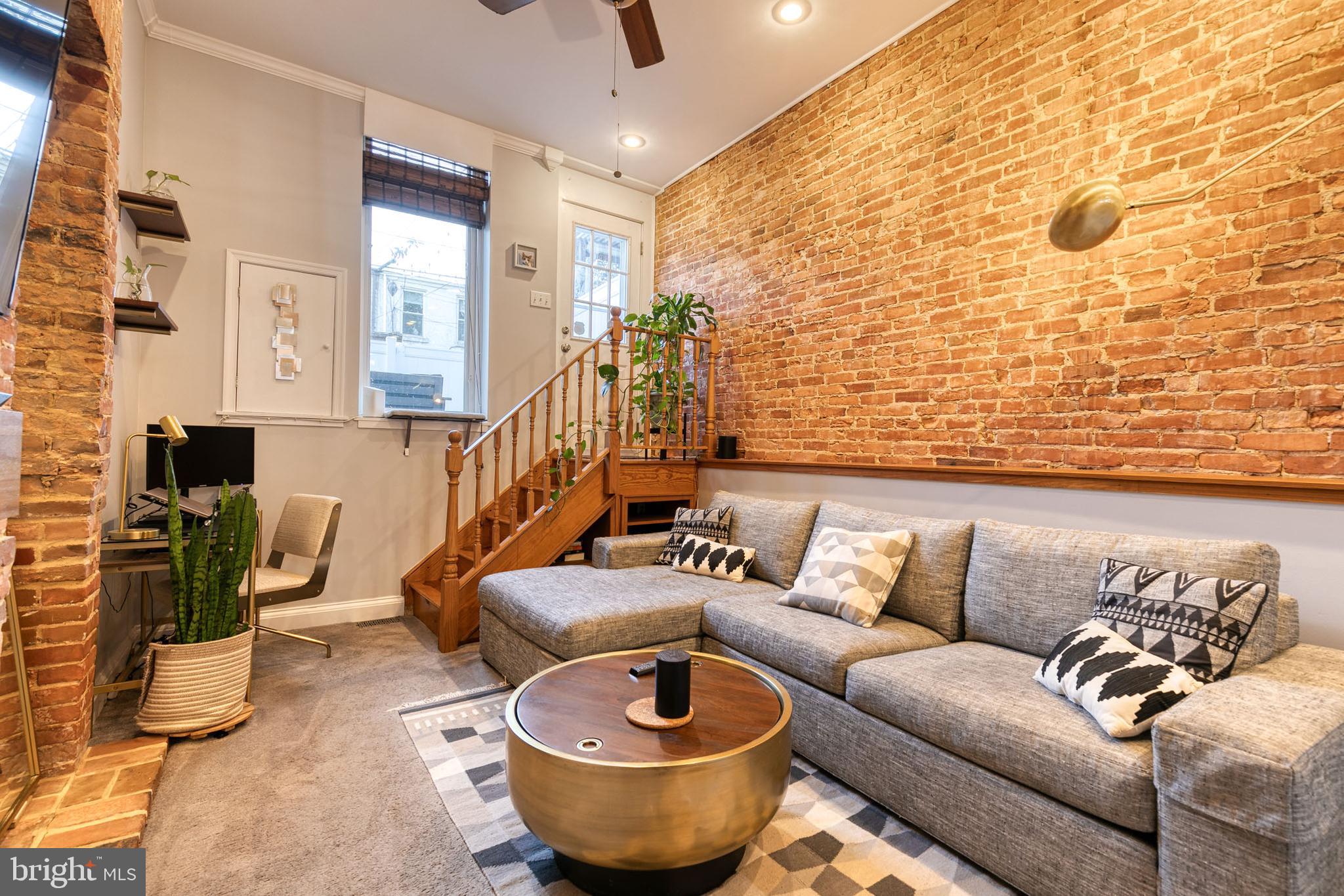 FEDERAL HILL HISTORIC DISTRICT - Residential Lease