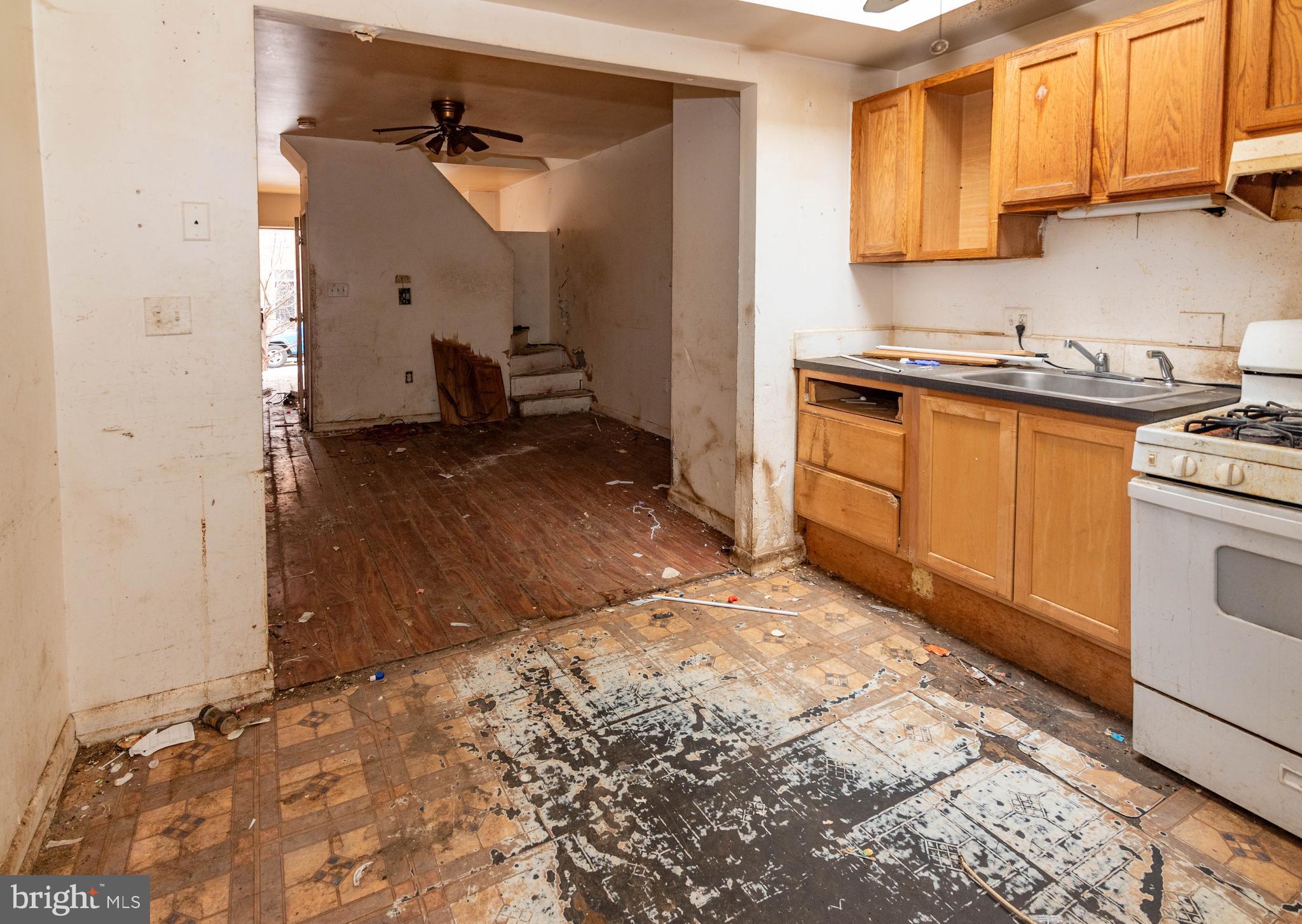 SOUTH BALTIMORE - Residential