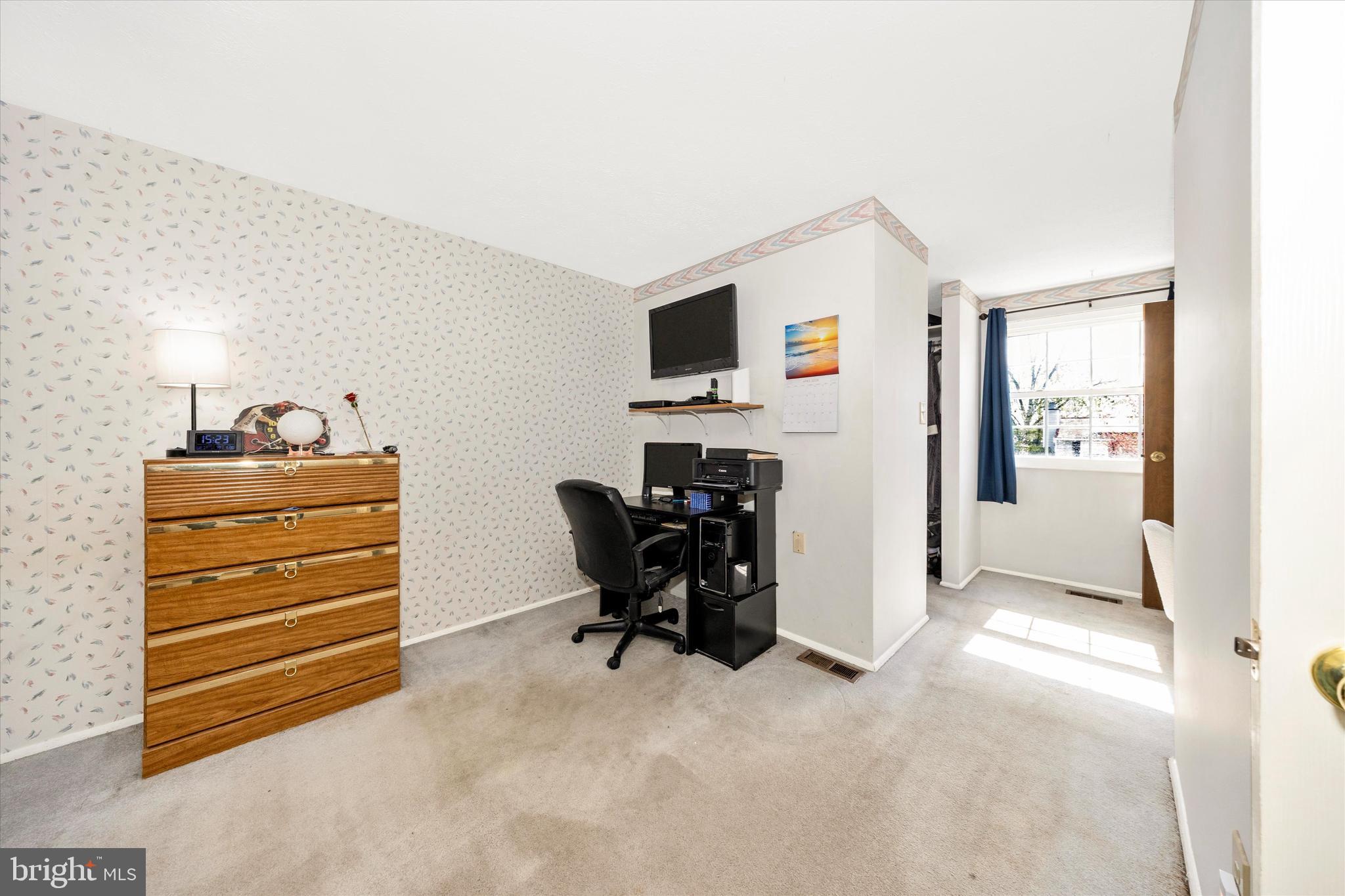 AMBER MEADOWS - Residential