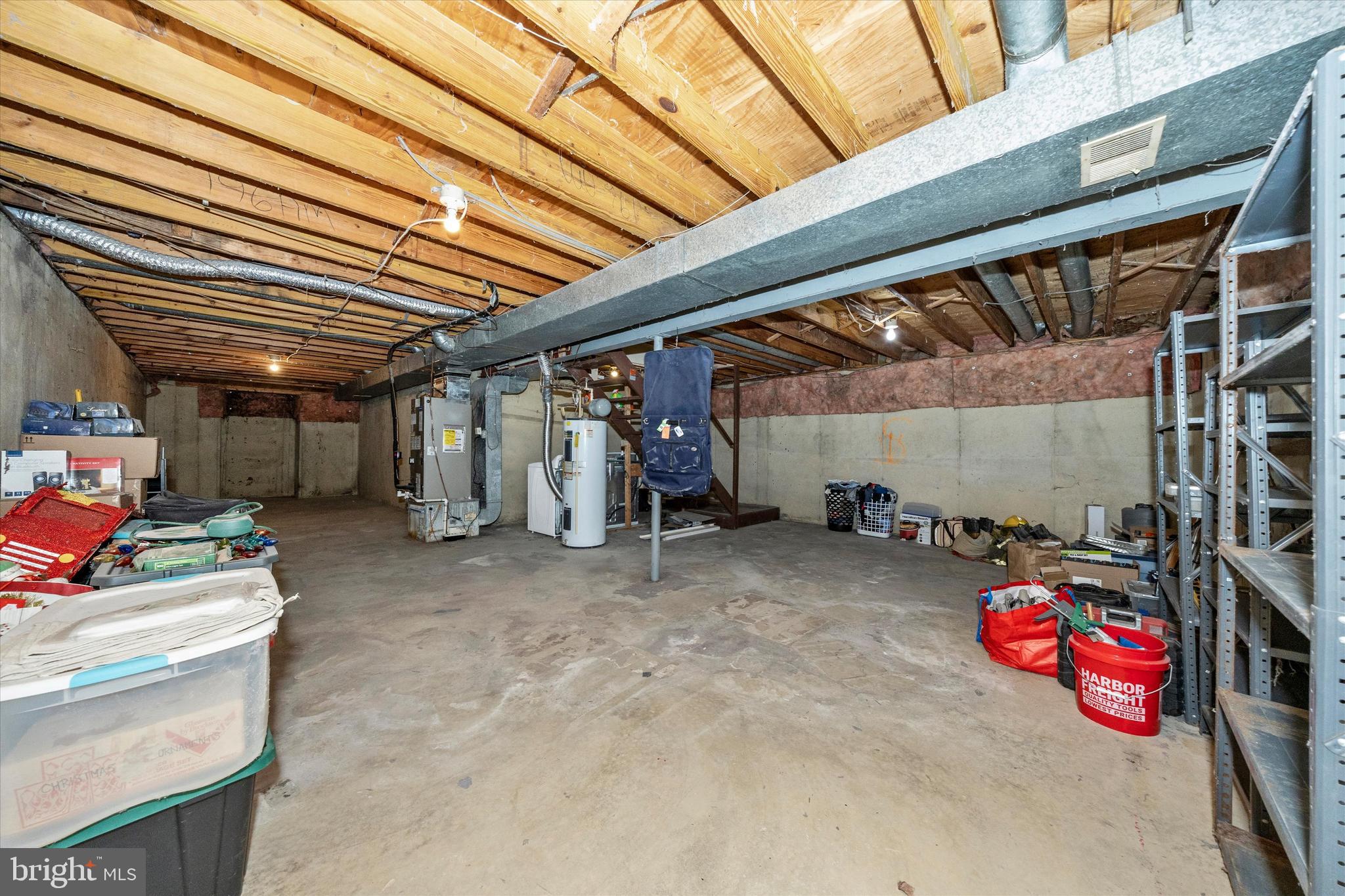 AMBER MEADOWS - Residential