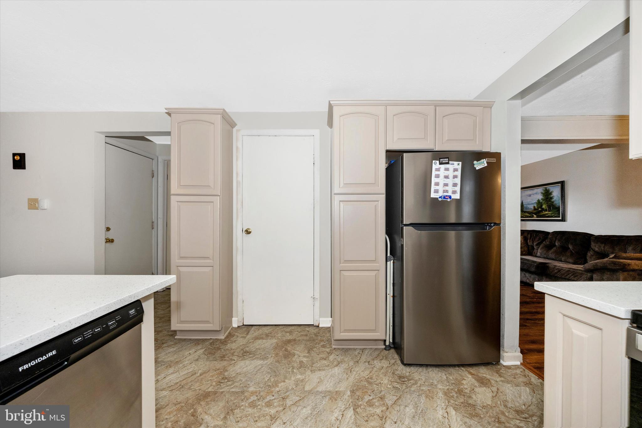 AMBER MEADOWS - Residential