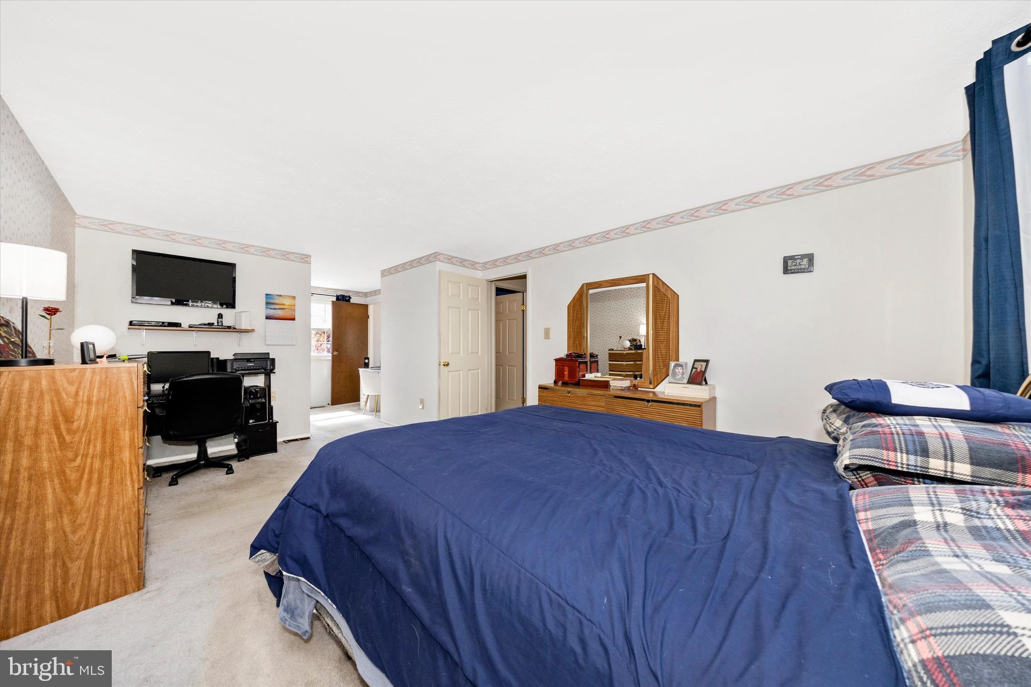 AMBER MEADOWS - Residential