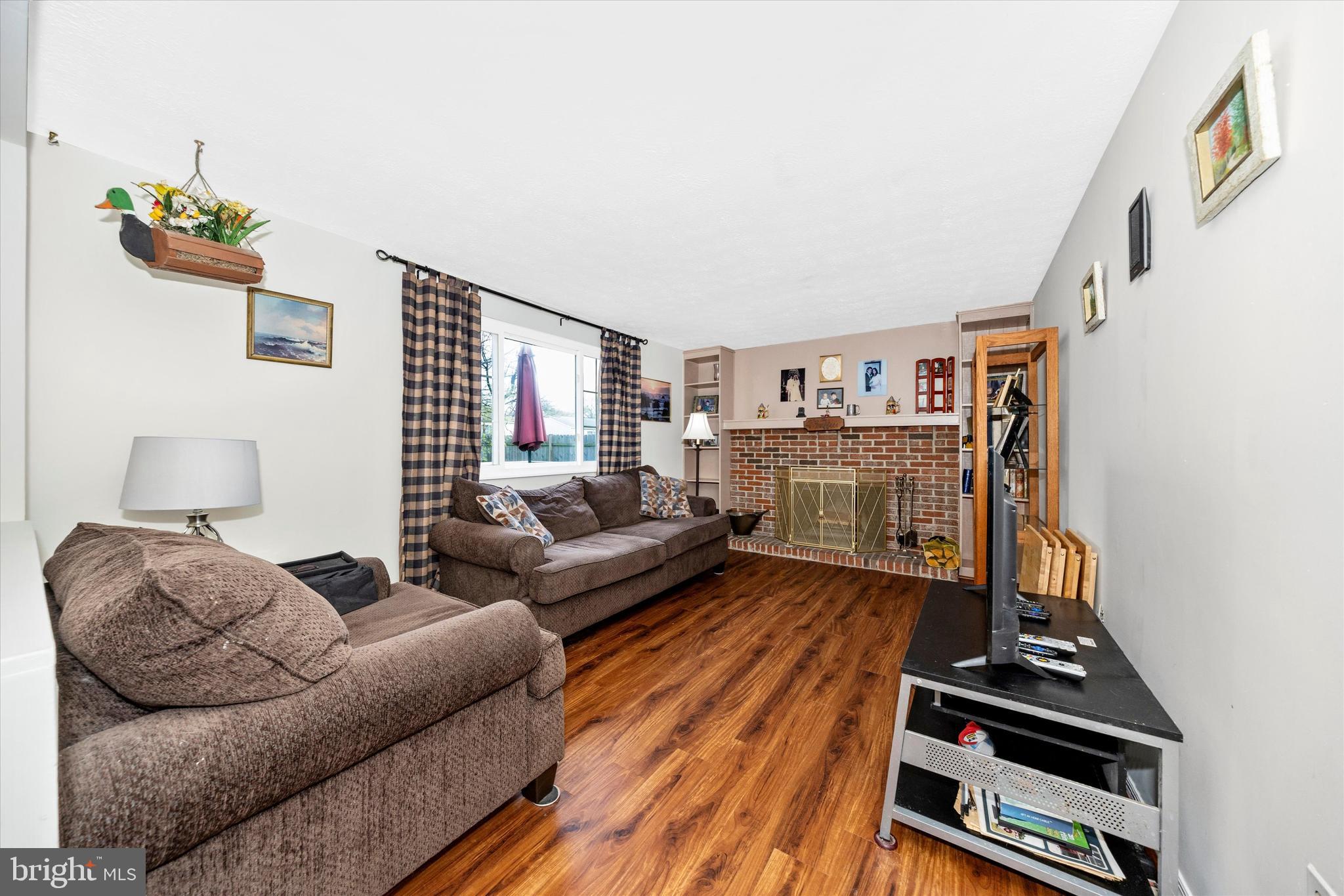 AMBER MEADOWS - Residential