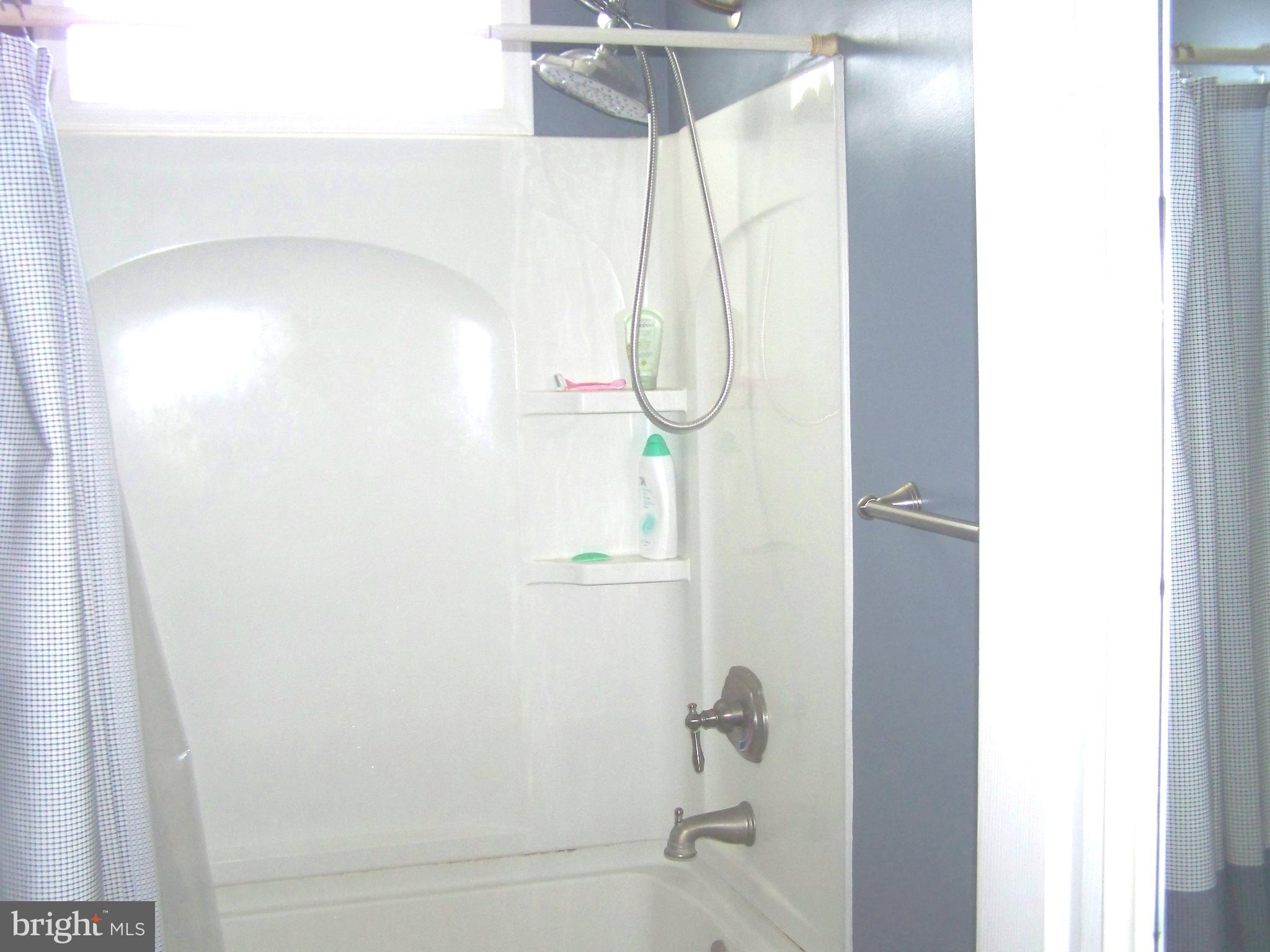 HILLBROOK - Residential