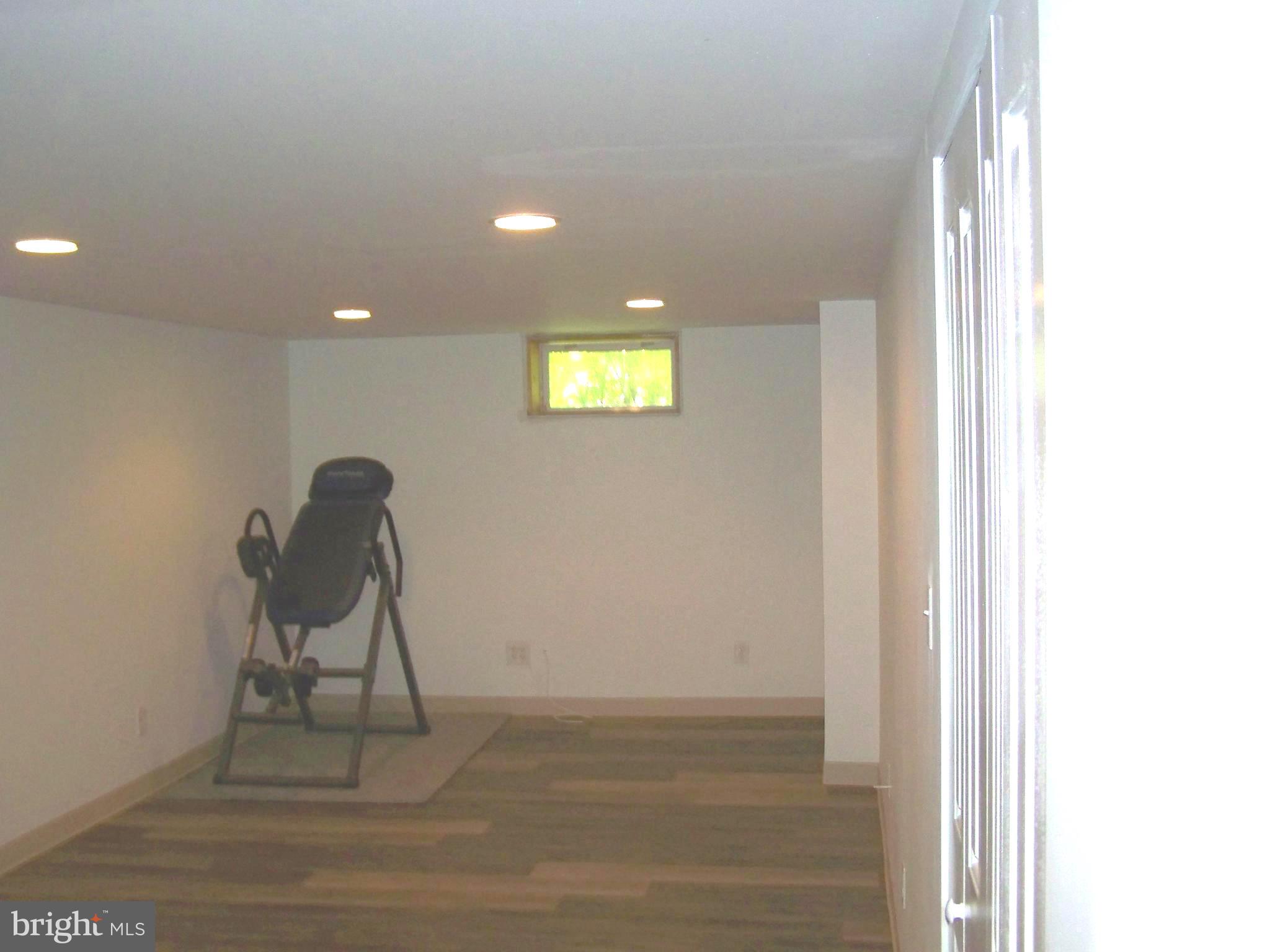 HILLBROOK - Residential