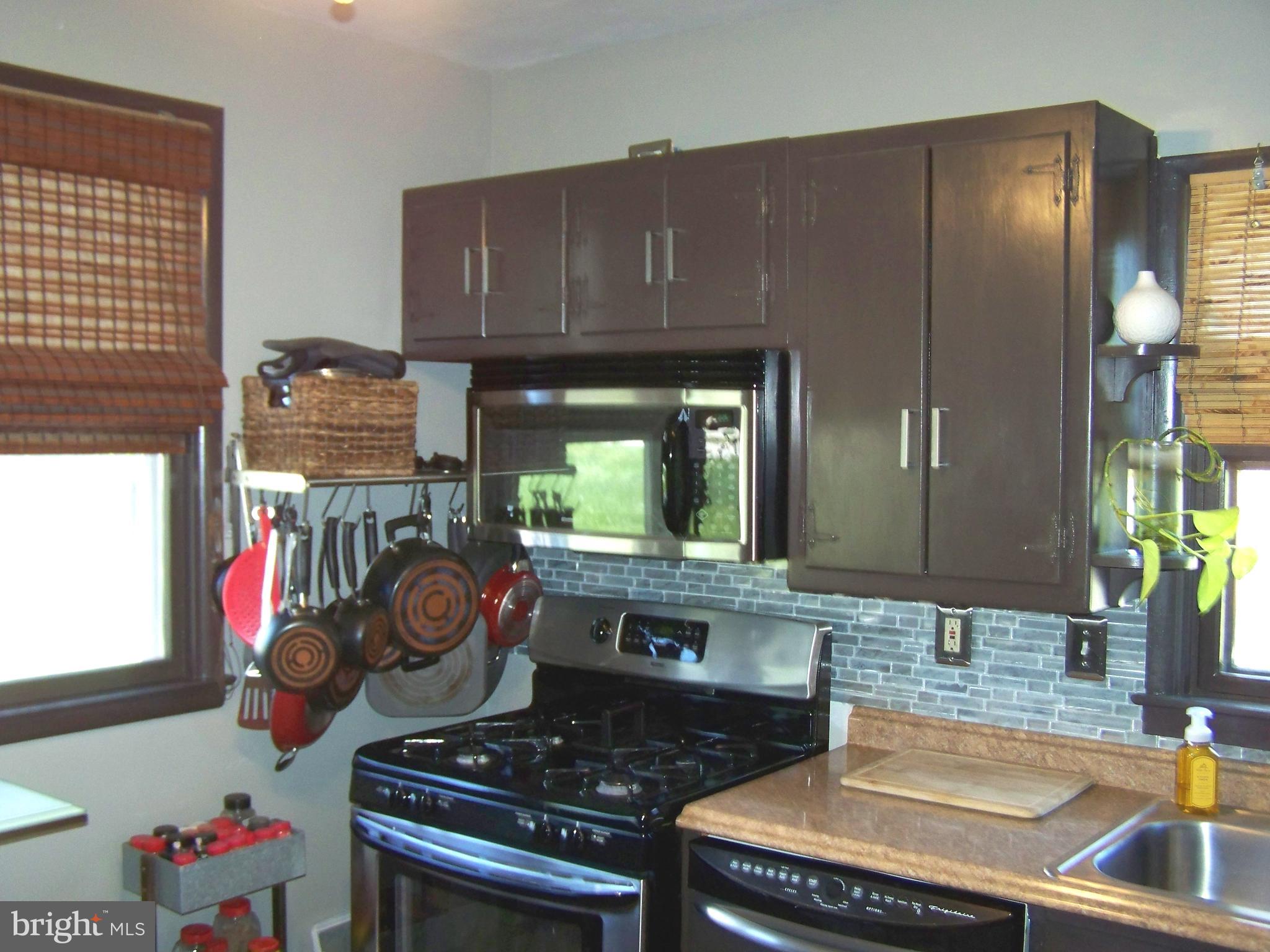 HILLBROOK - Residential