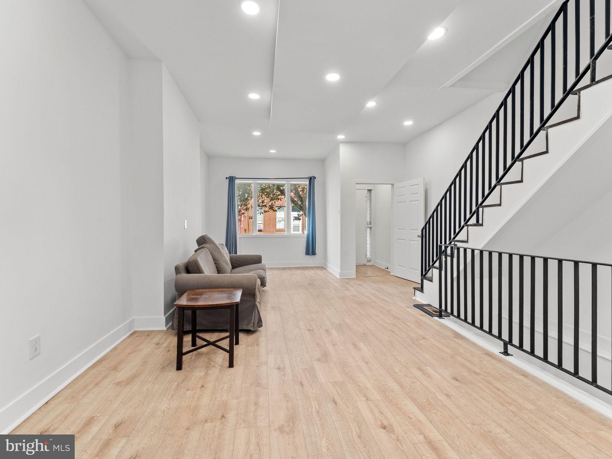 POINT BREEZE - Residential Lease