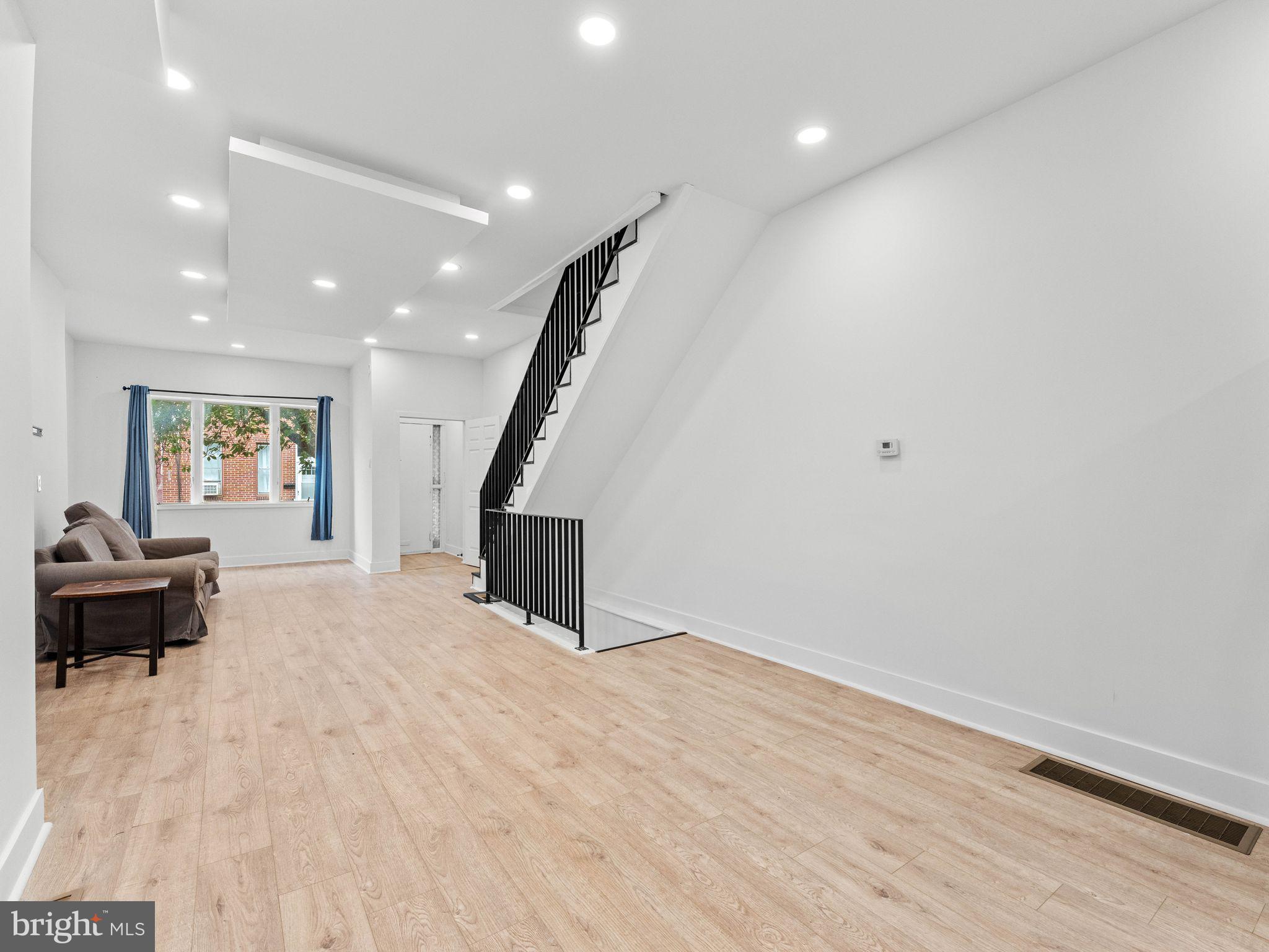 POINT BREEZE - Residential Lease