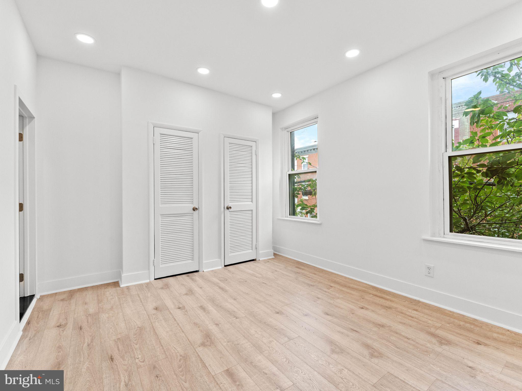 POINT BREEZE - Residential Lease