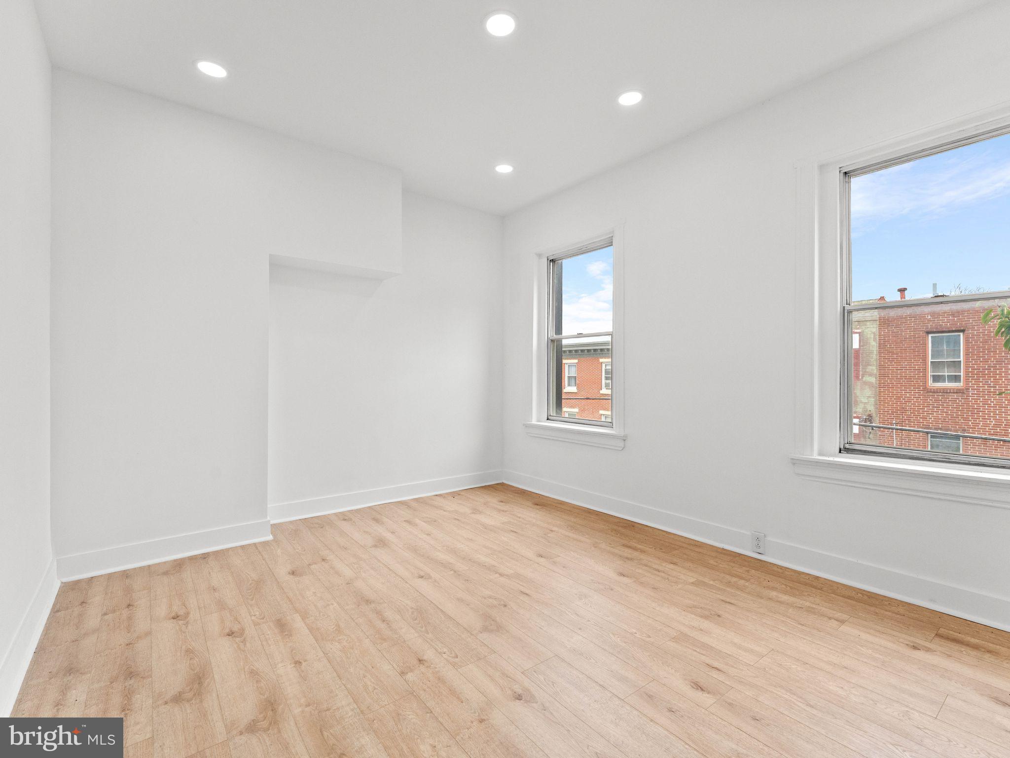 POINT BREEZE - Residential Lease