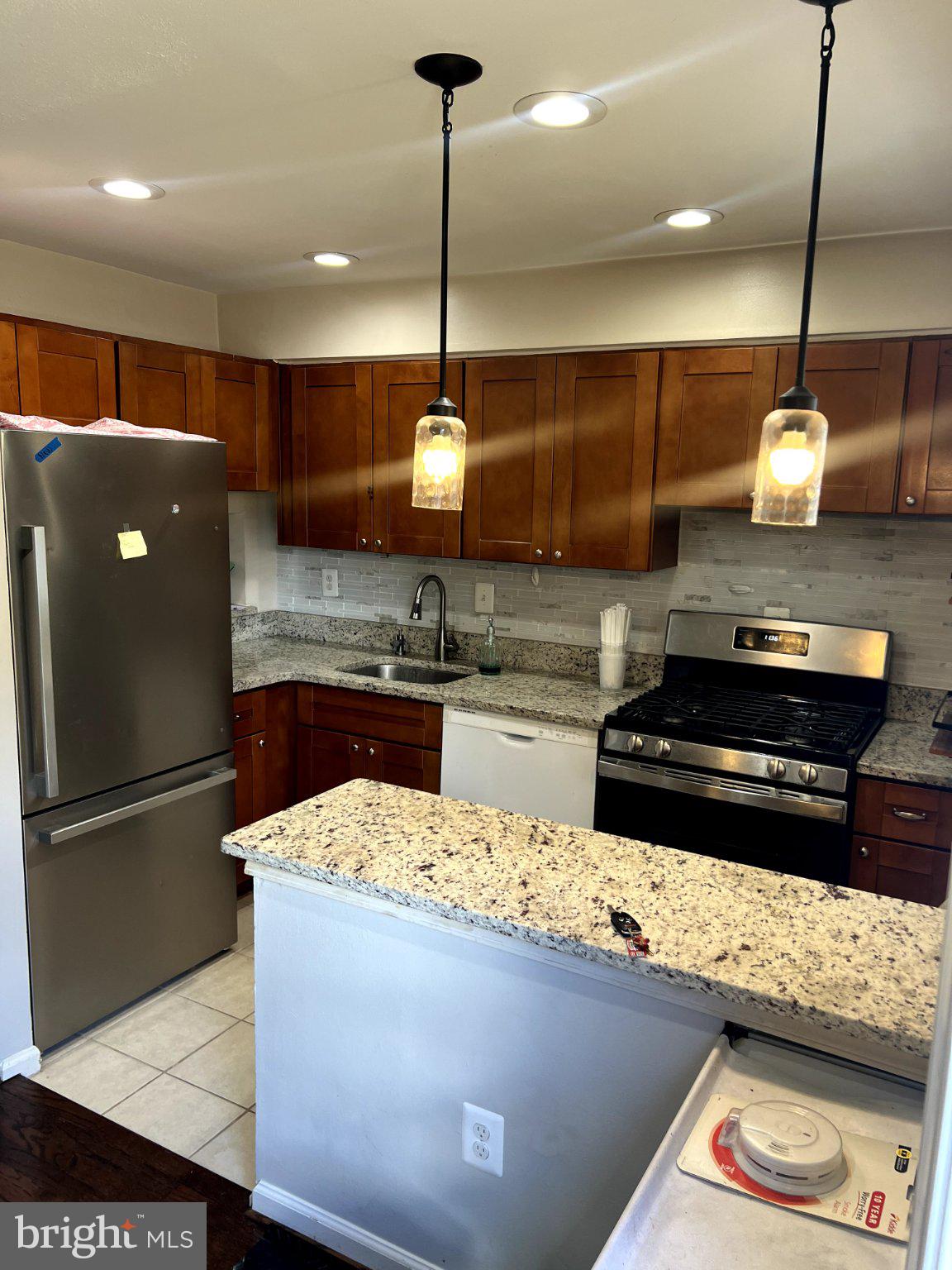 11124 ROCK GARDEN DRIVE