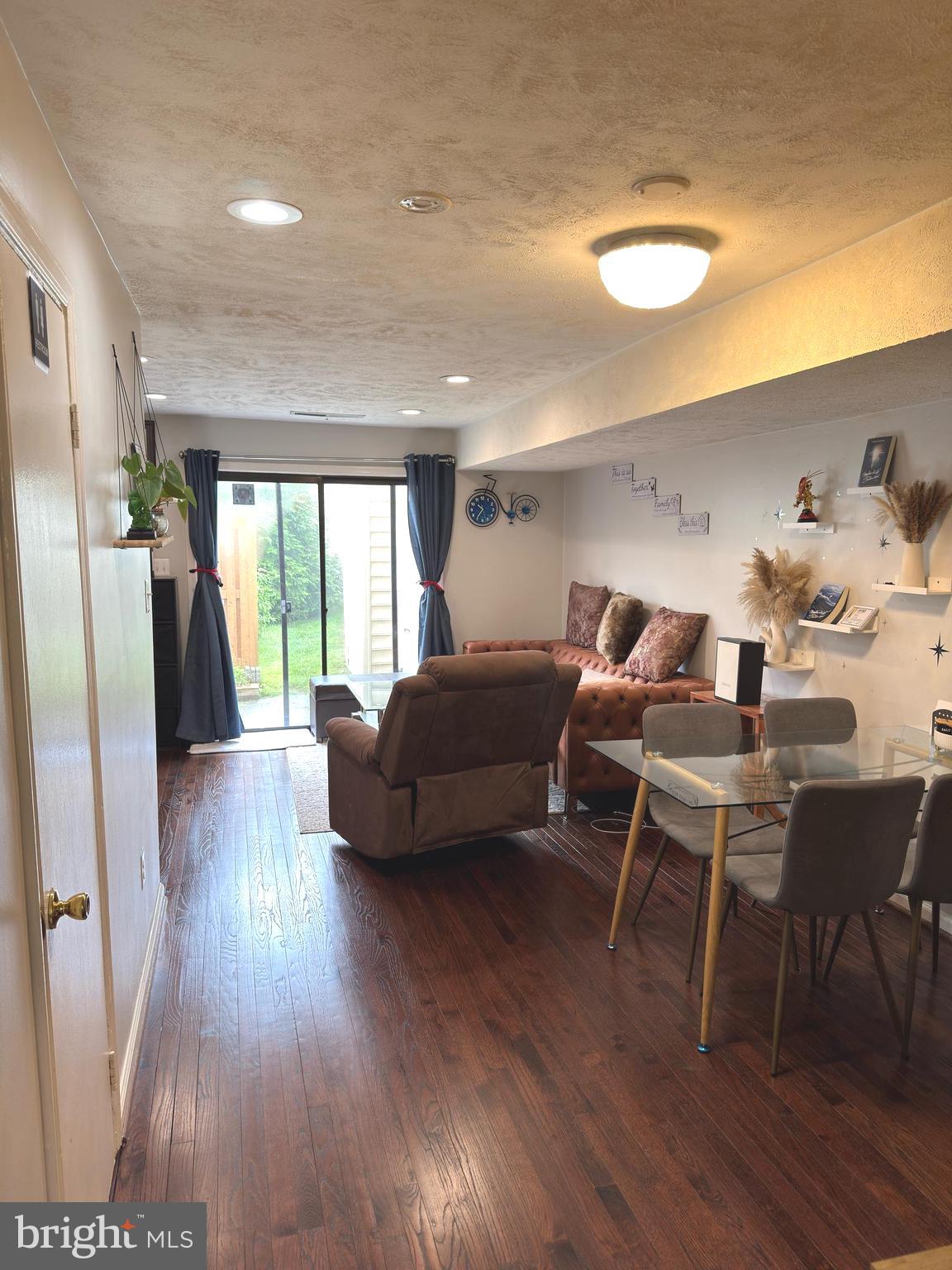 11124 ROCK GARDEN DRIVE