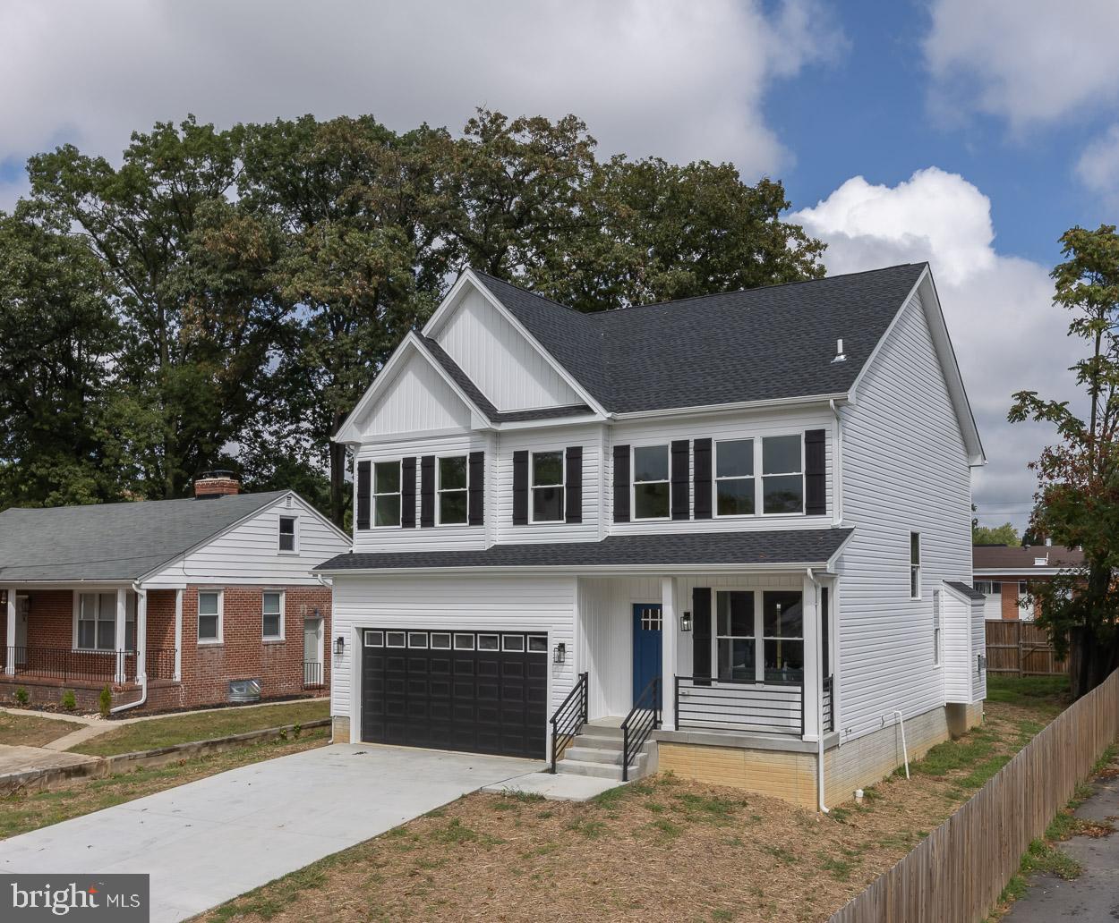 HILLENDALE PARK - Residential