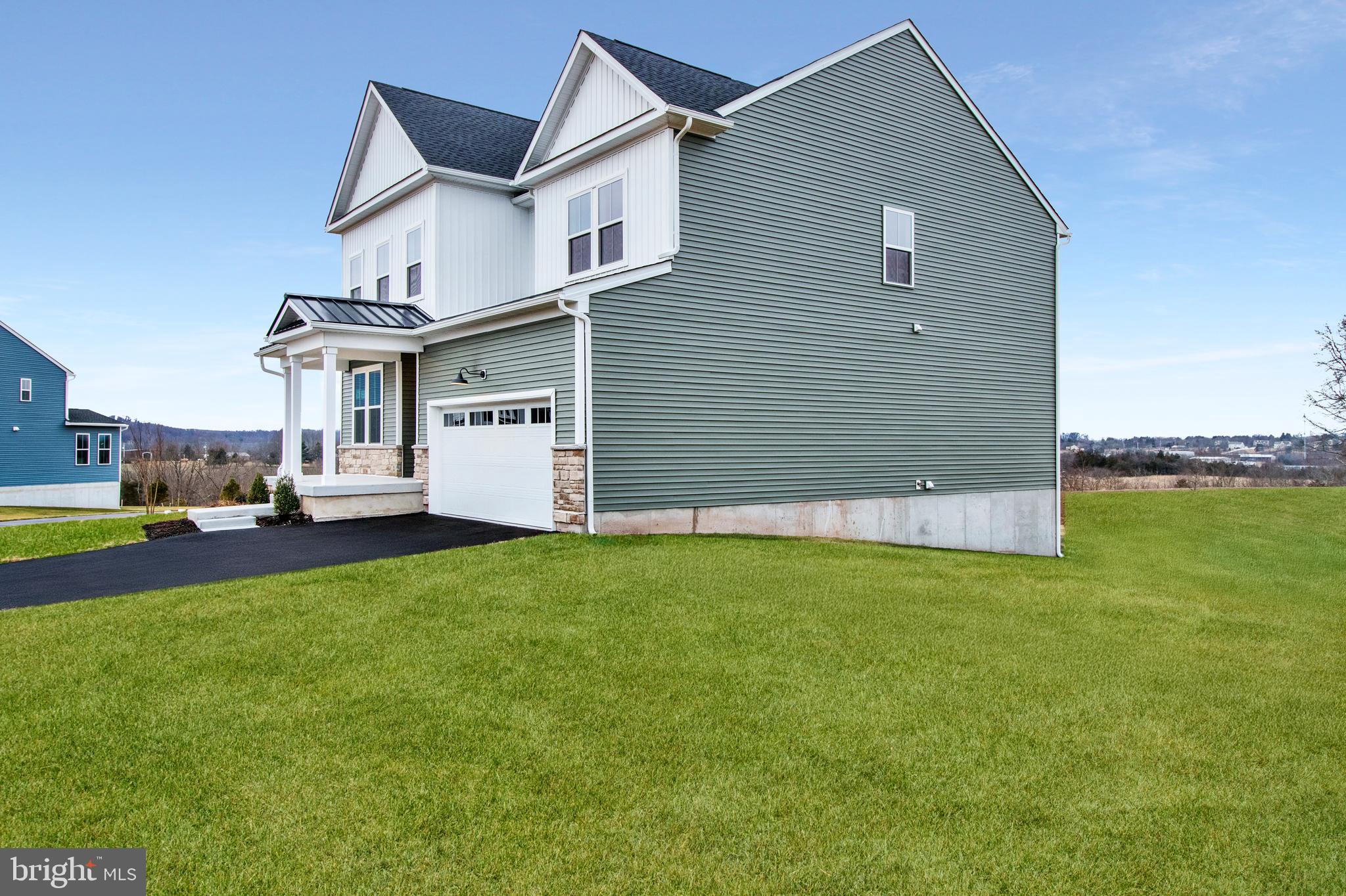 FARM VIEW - Residential
