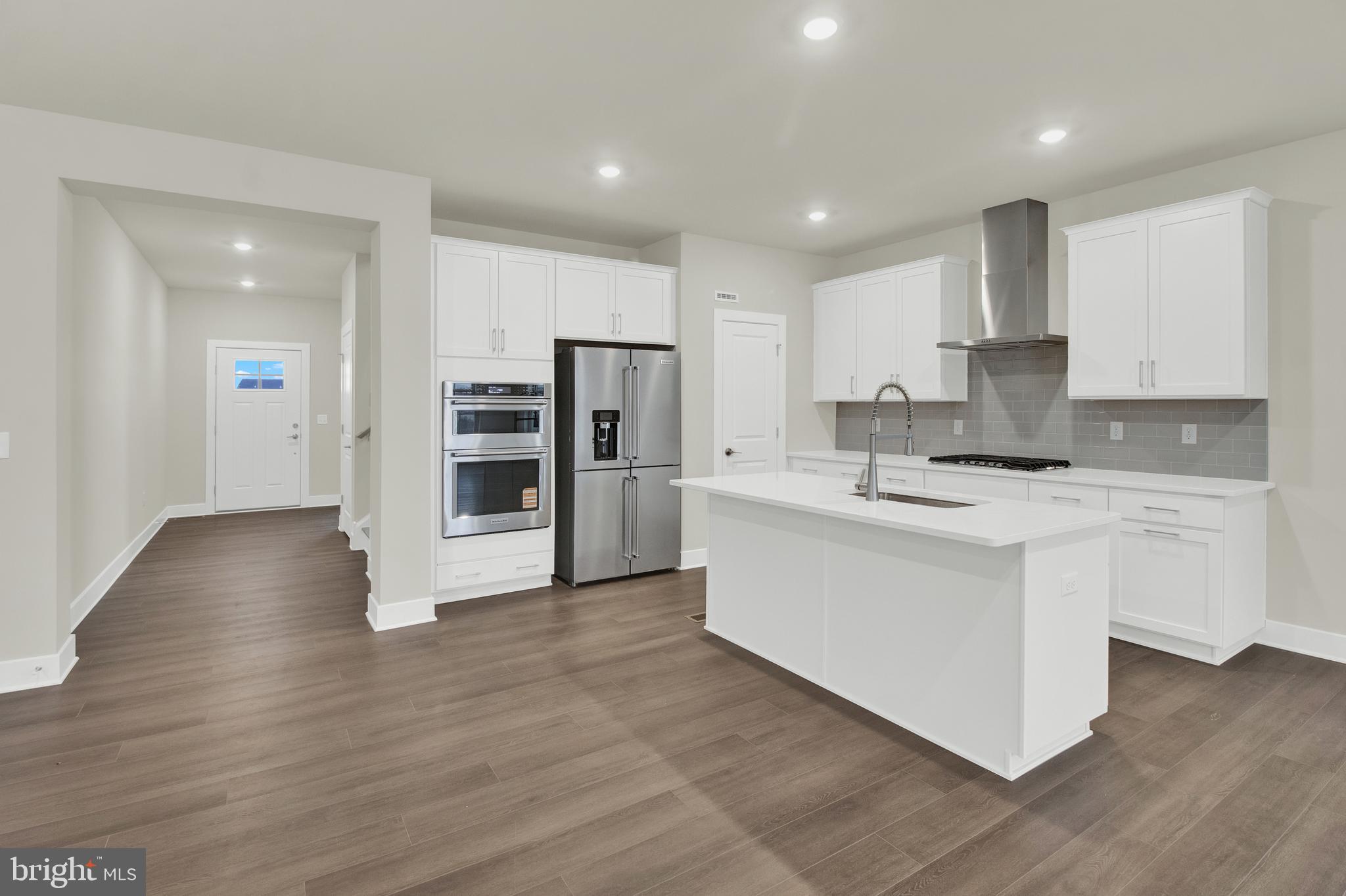 FARM VIEW - Residential