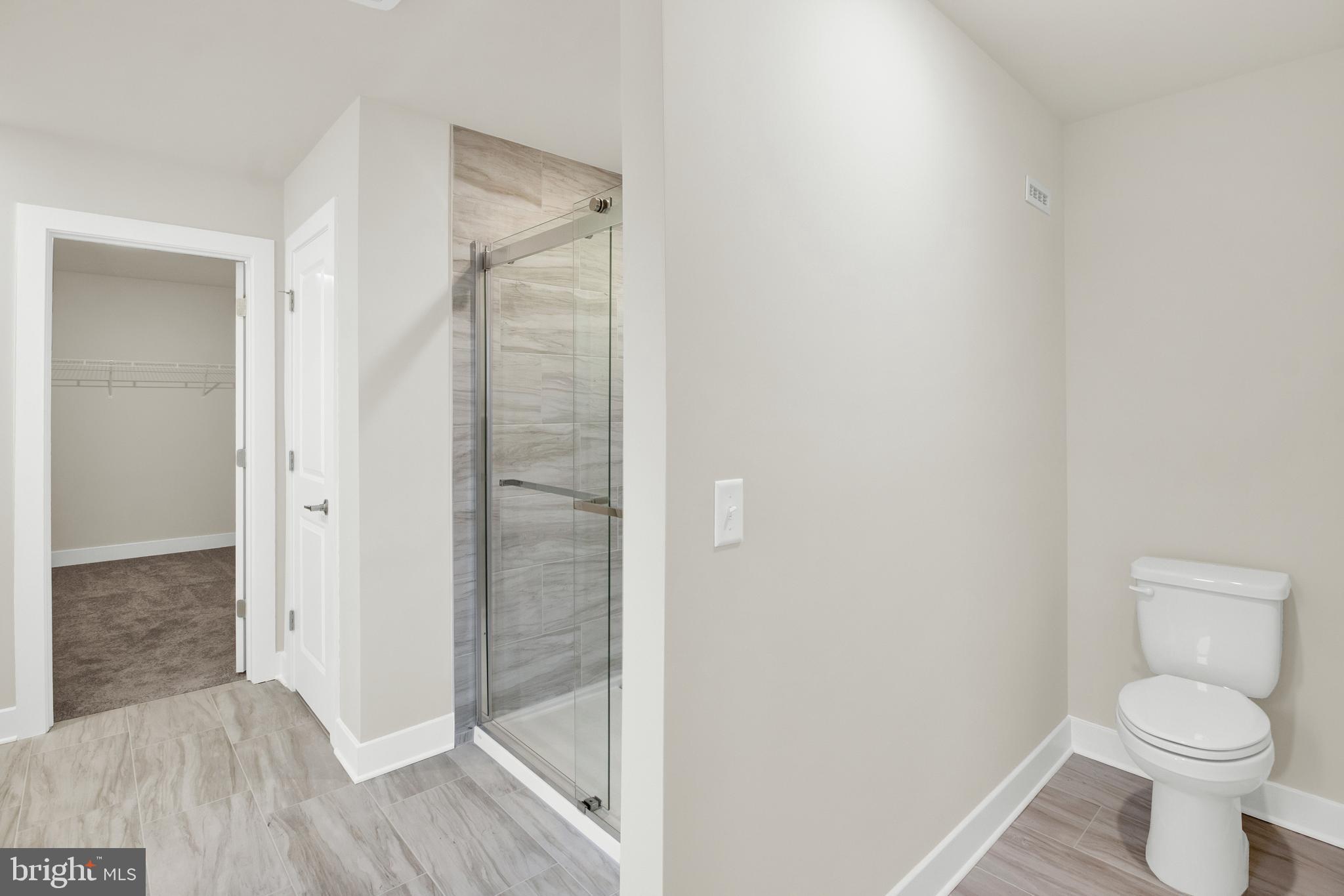 FARM VIEW - Residential