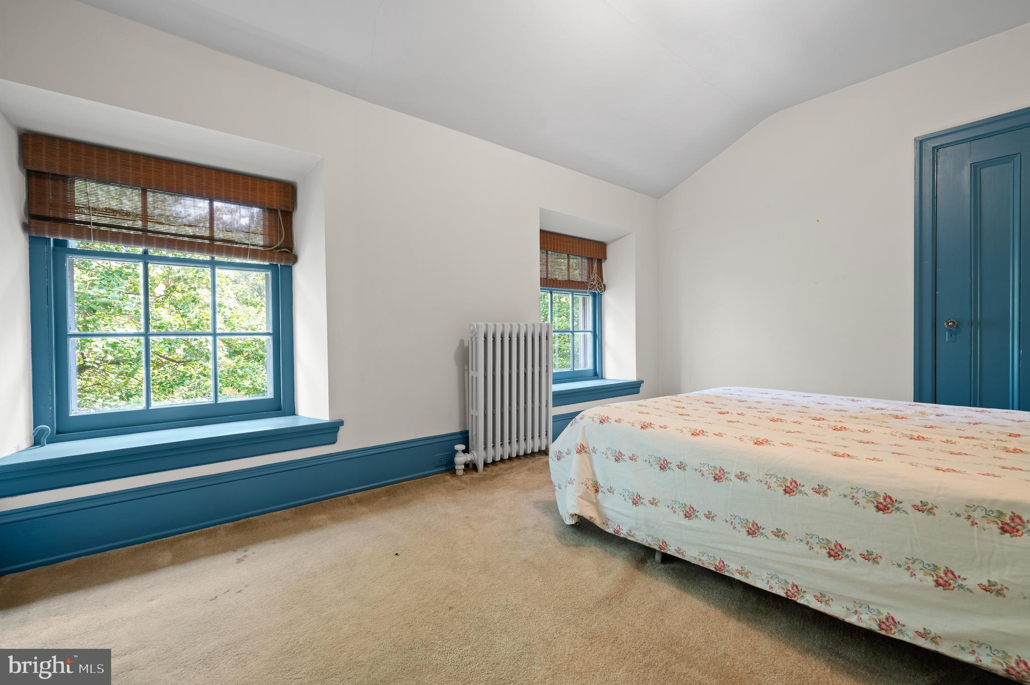 GLADWYNE - Residential