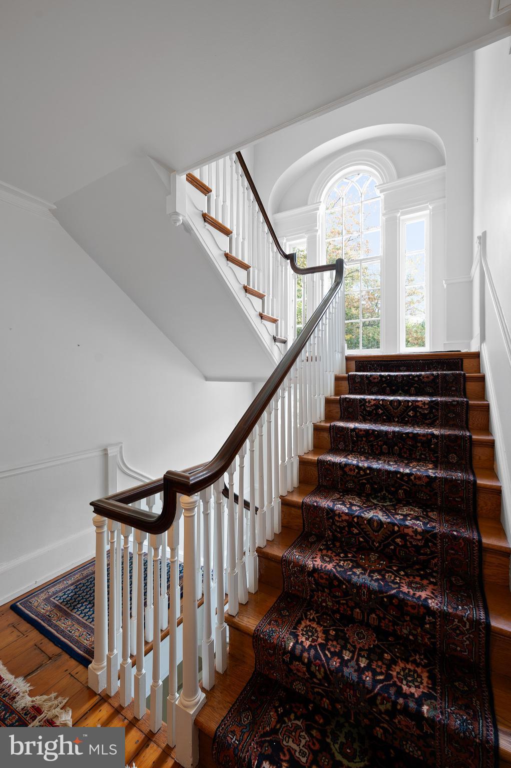 GLADWYNE - Residential