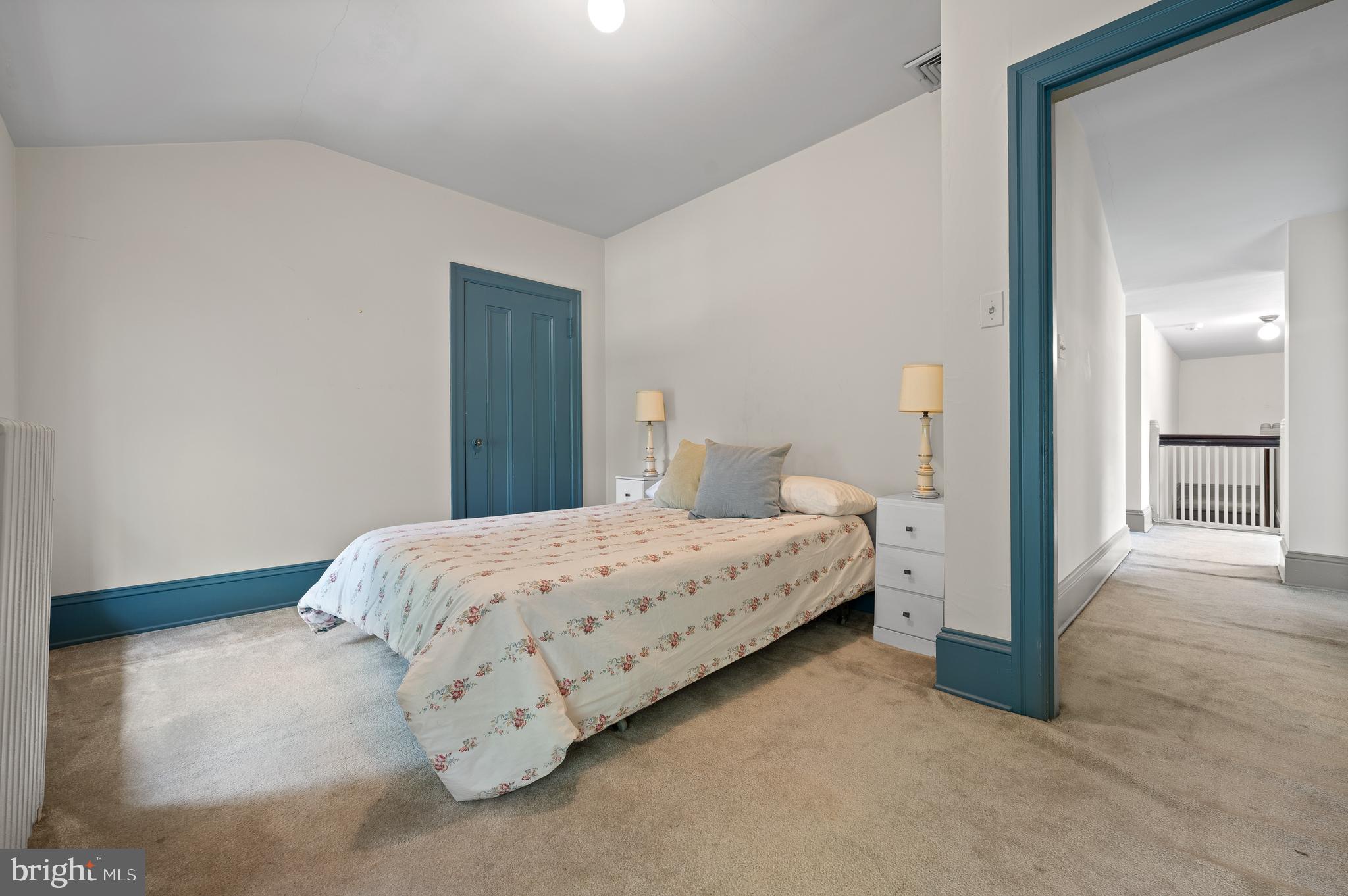 GLADWYNE - Residential