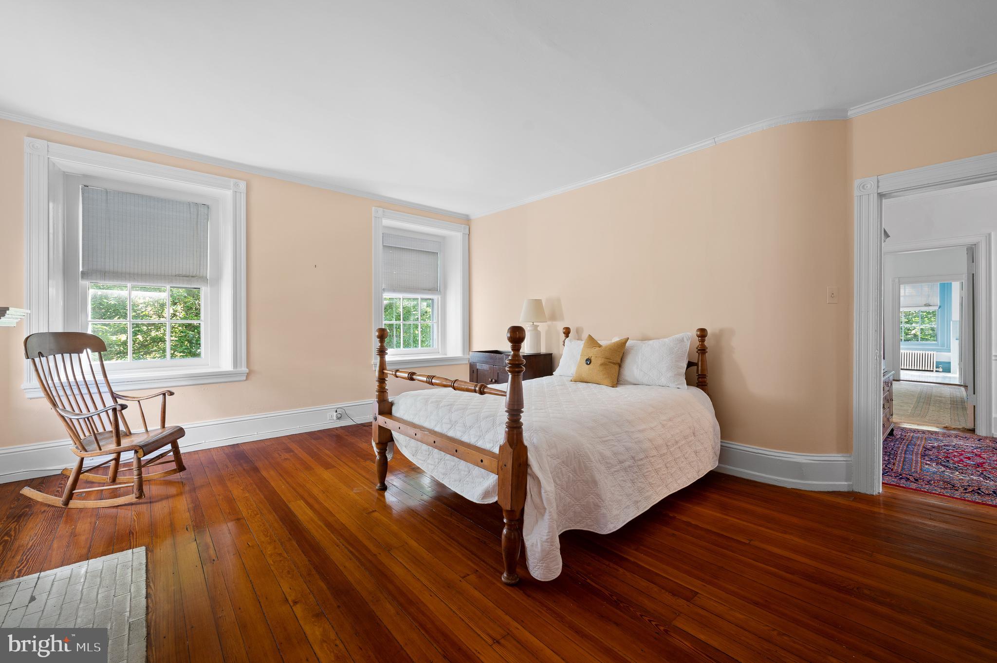 GLADWYNE - Residential