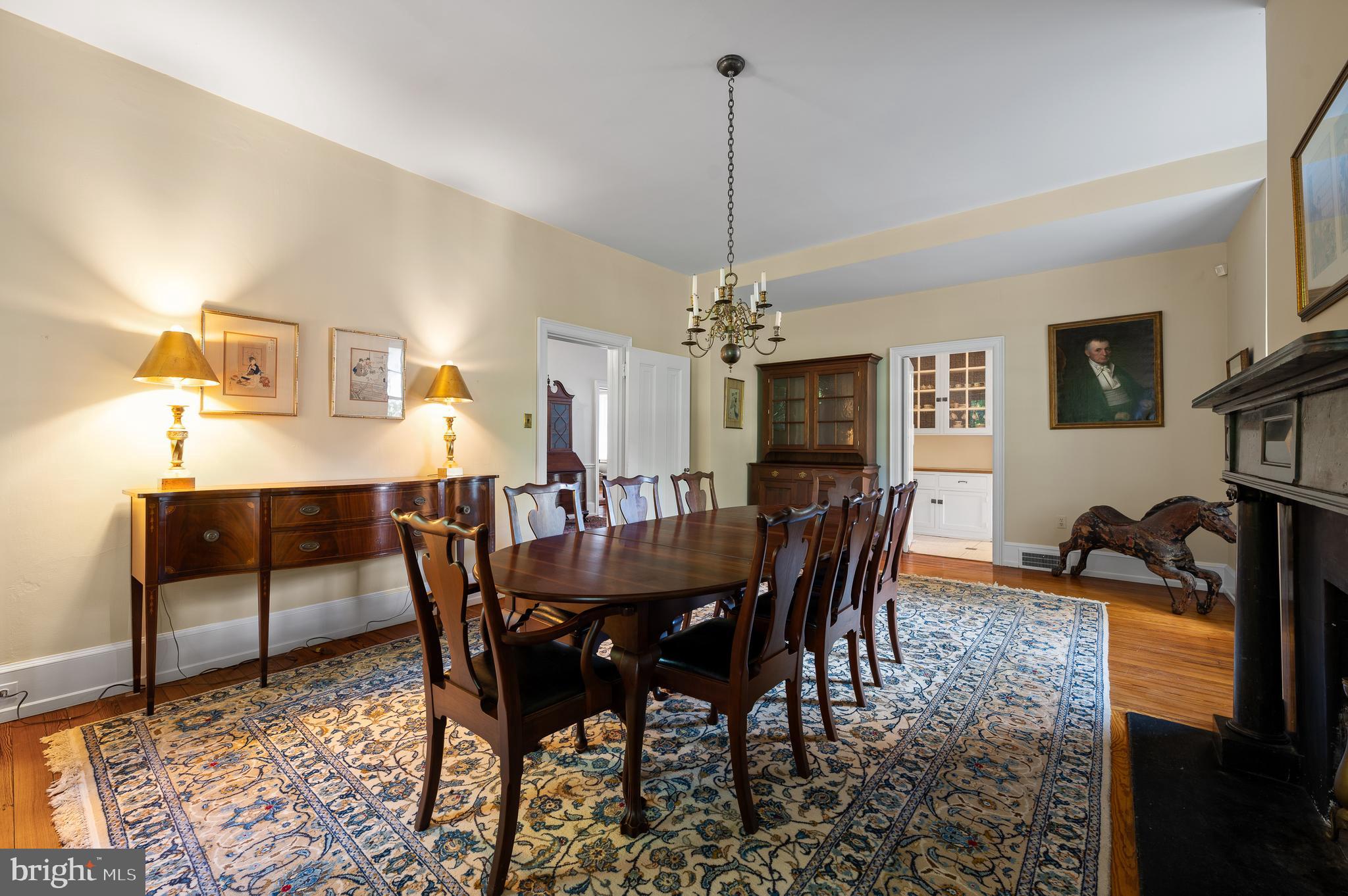 GLADWYNE - Residential