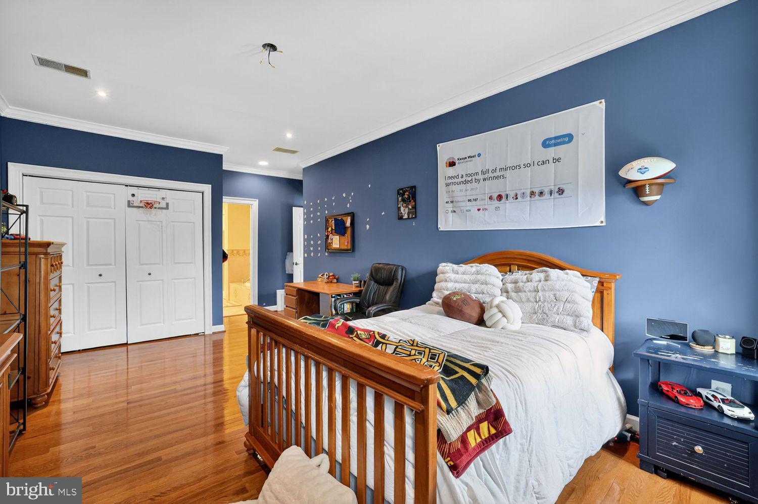 POTOMAC CHASE - Residential