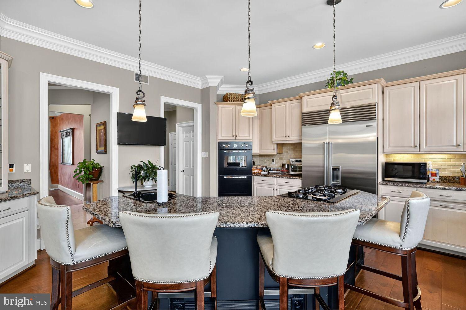 POTOMAC CHASE - Residential