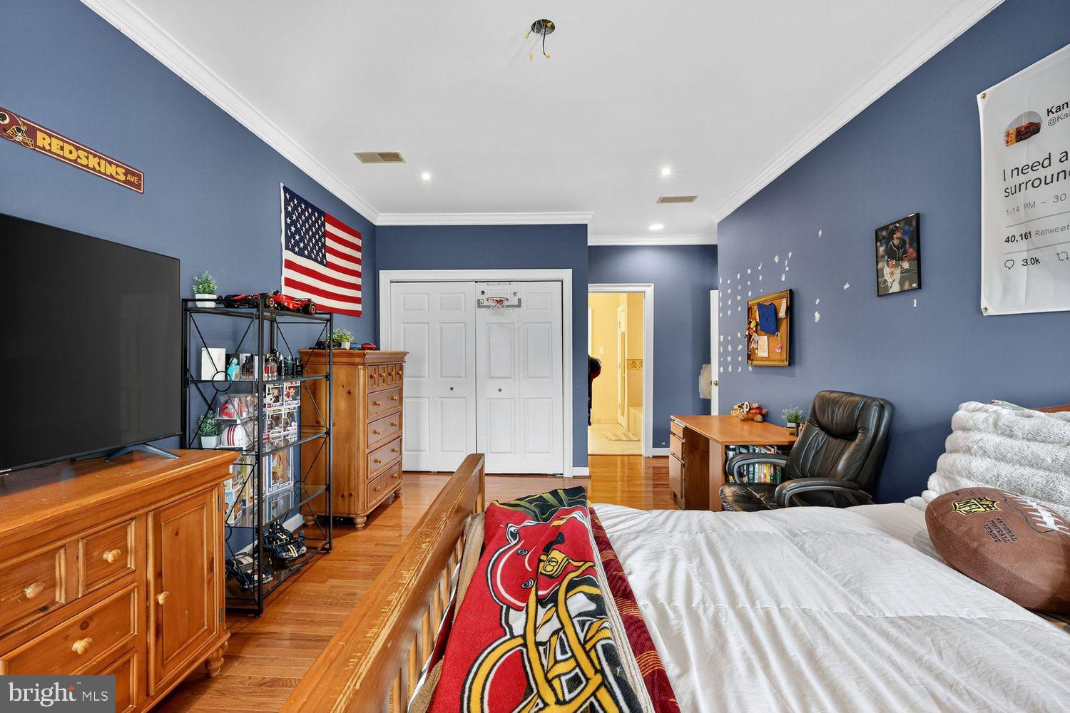 POTOMAC CHASE - Residential