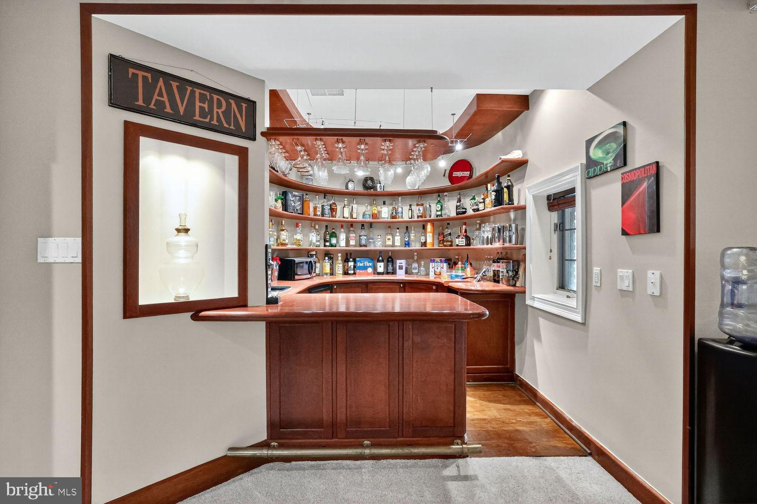 POTOMAC CHASE - Residential