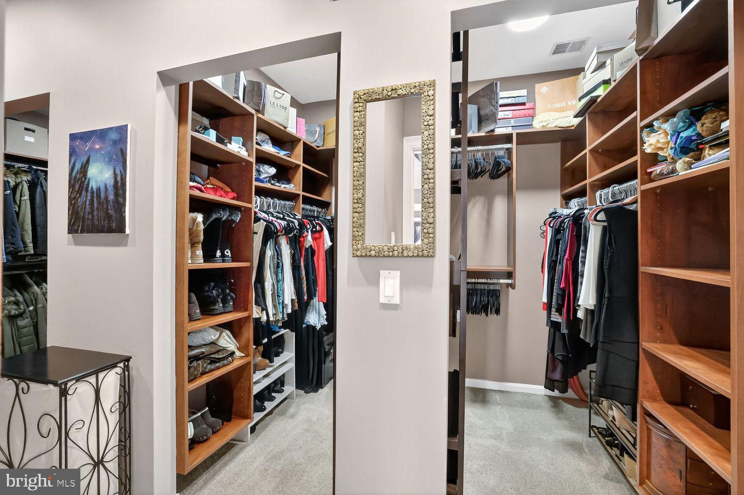 POTOMAC CHASE - Residential