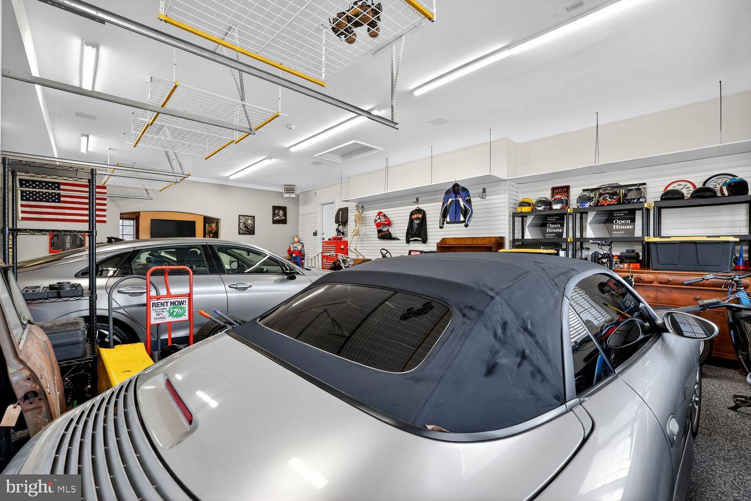 POTOMAC CHASE - Residential