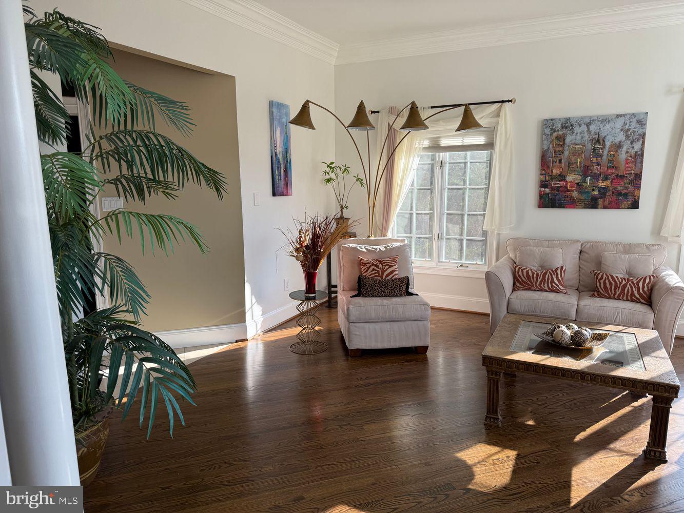 POTOMAC CHASE - Residential