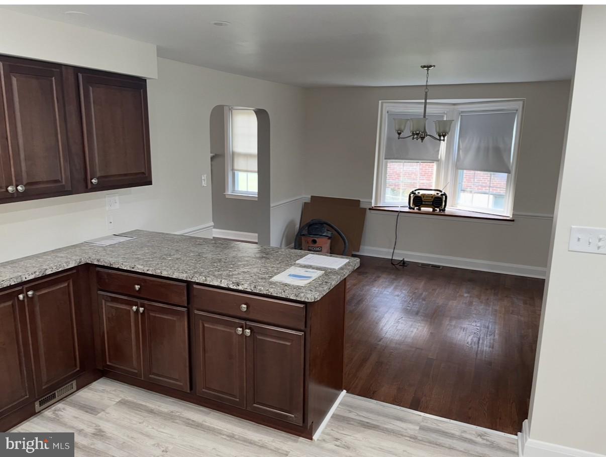 8521 DRUMWOOD