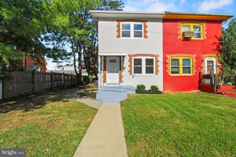 Townhouse For Sale - 621 Watson Avenue<br/> WINCHESTER, VA 22601