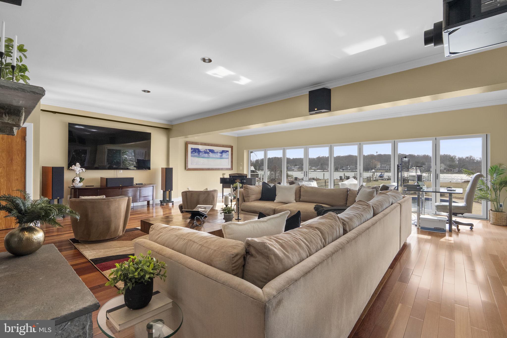 BAY RIDGE - Residential