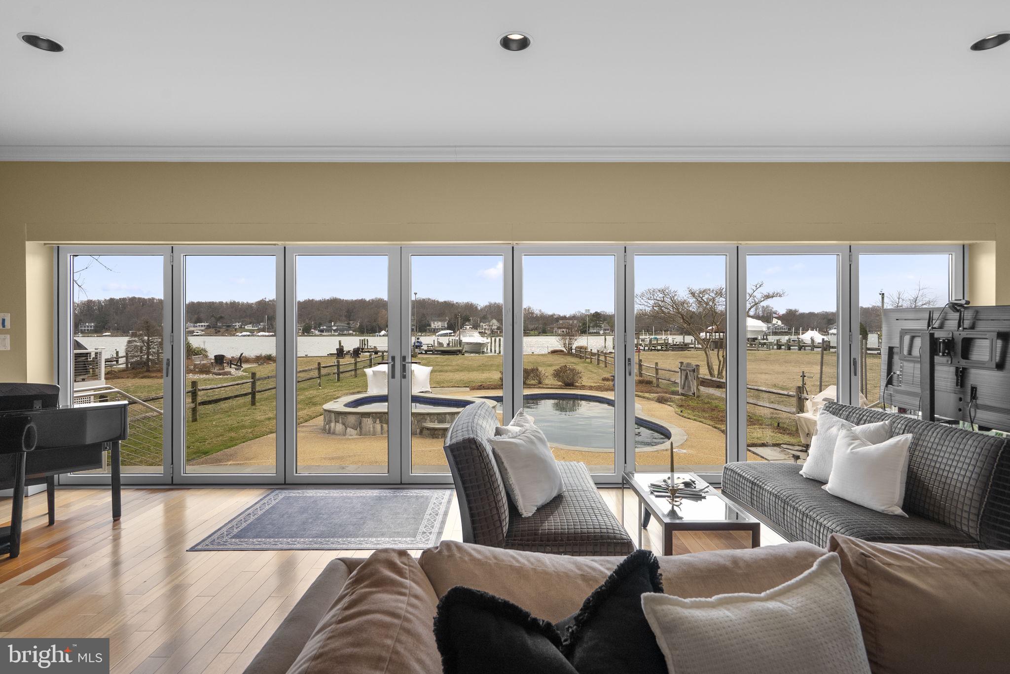 BAY RIDGE - Residential