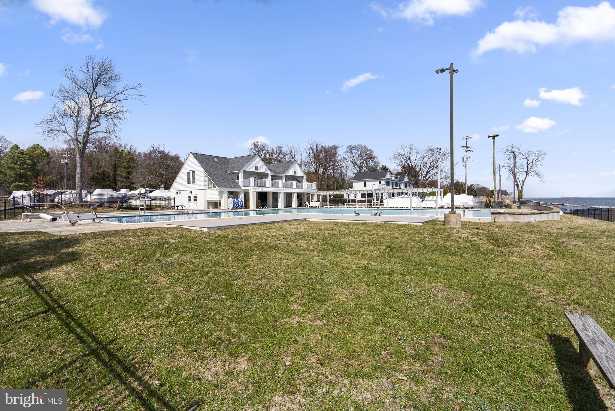 BAY RIDGE - Residential