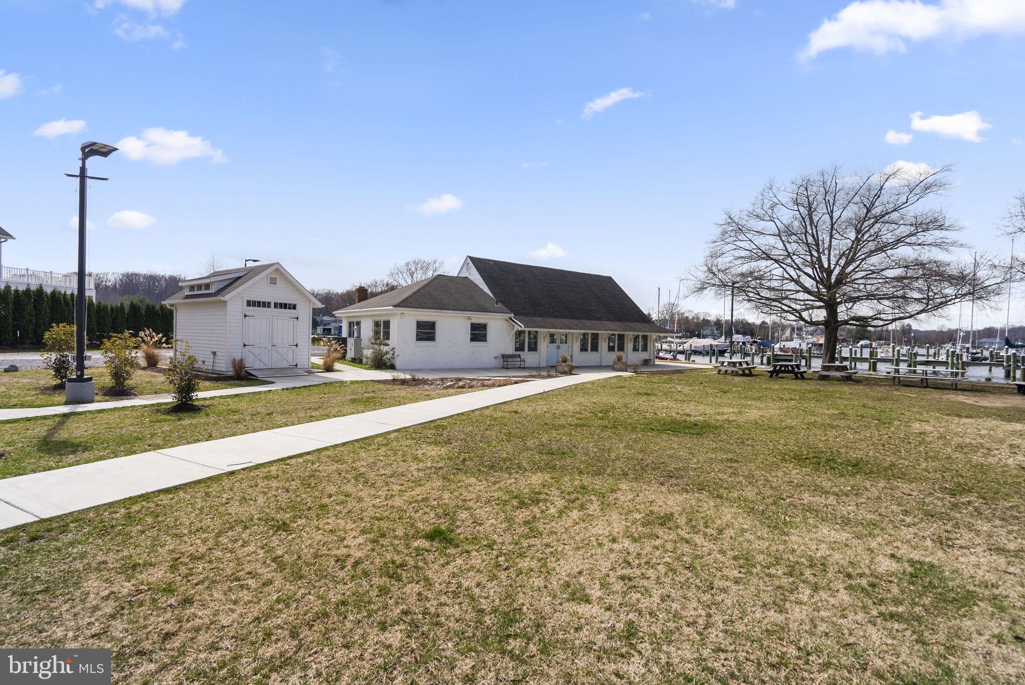 BAY RIDGE - Residential