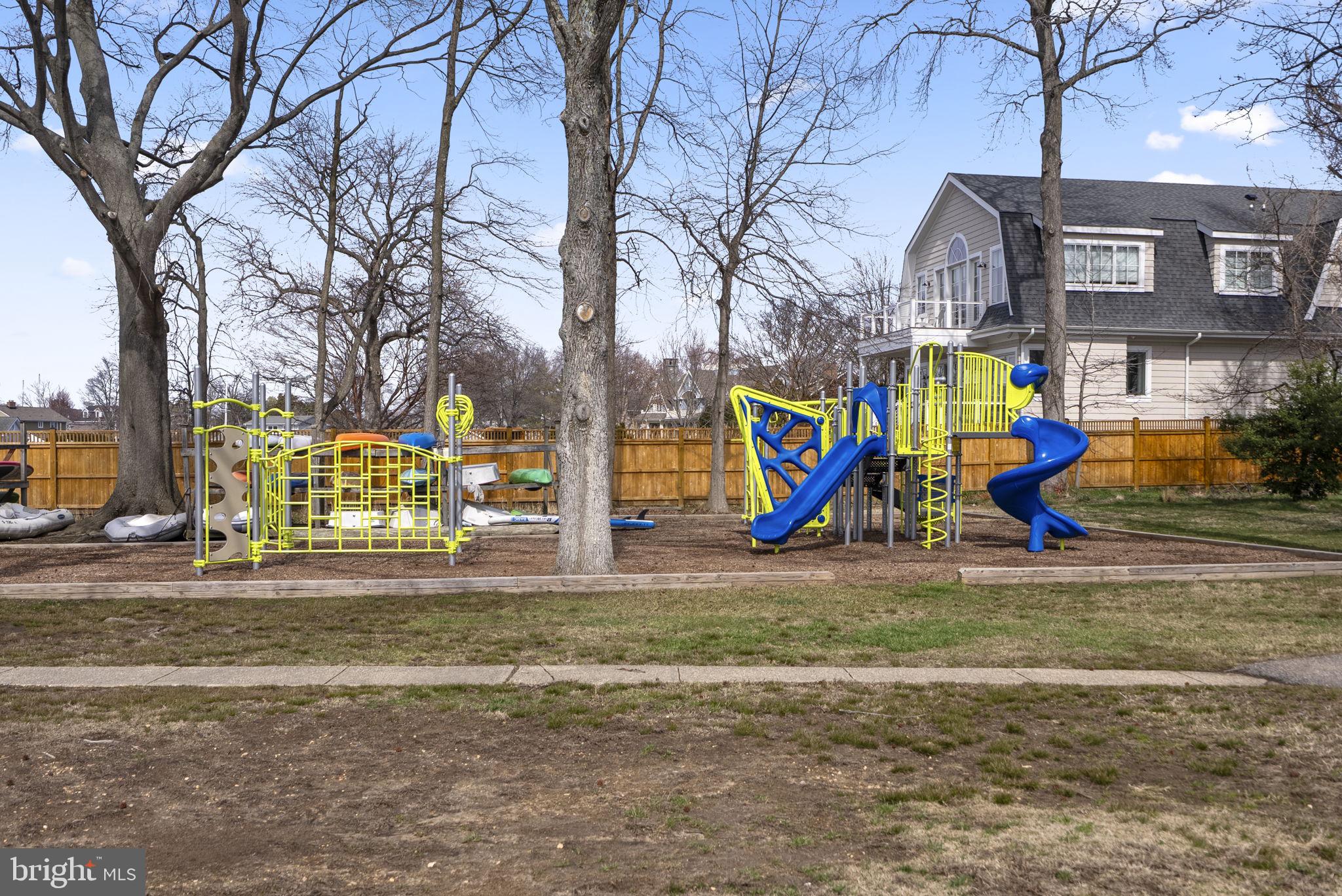 BAY RIDGE - Residential