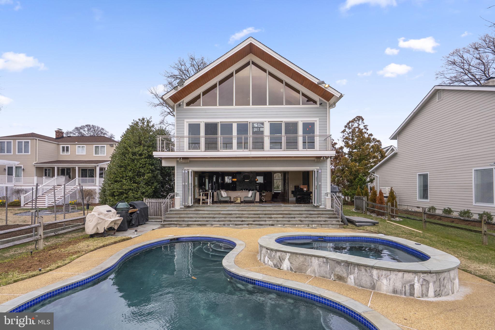 BAY RIDGE - Residential