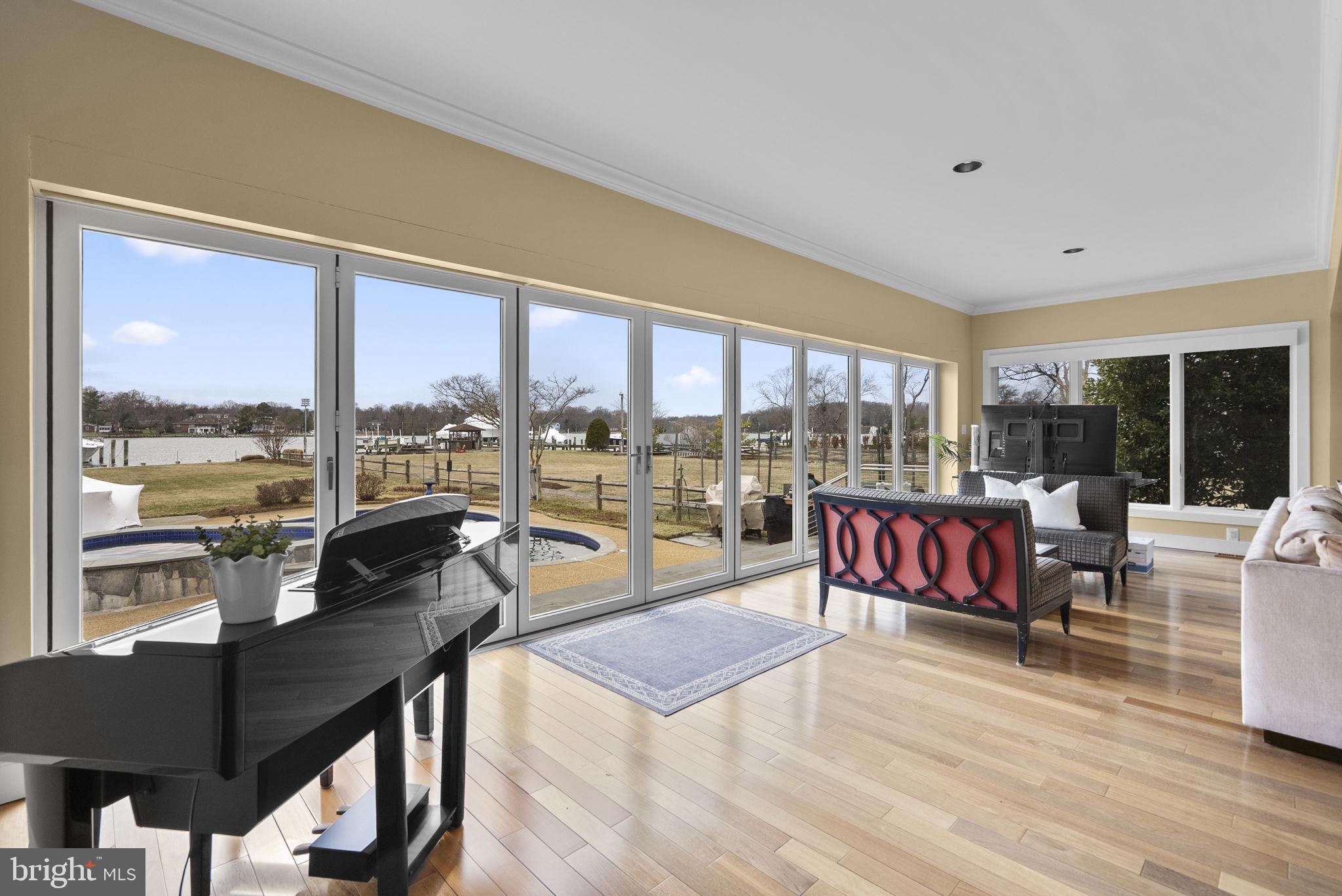 BAY RIDGE - Residential