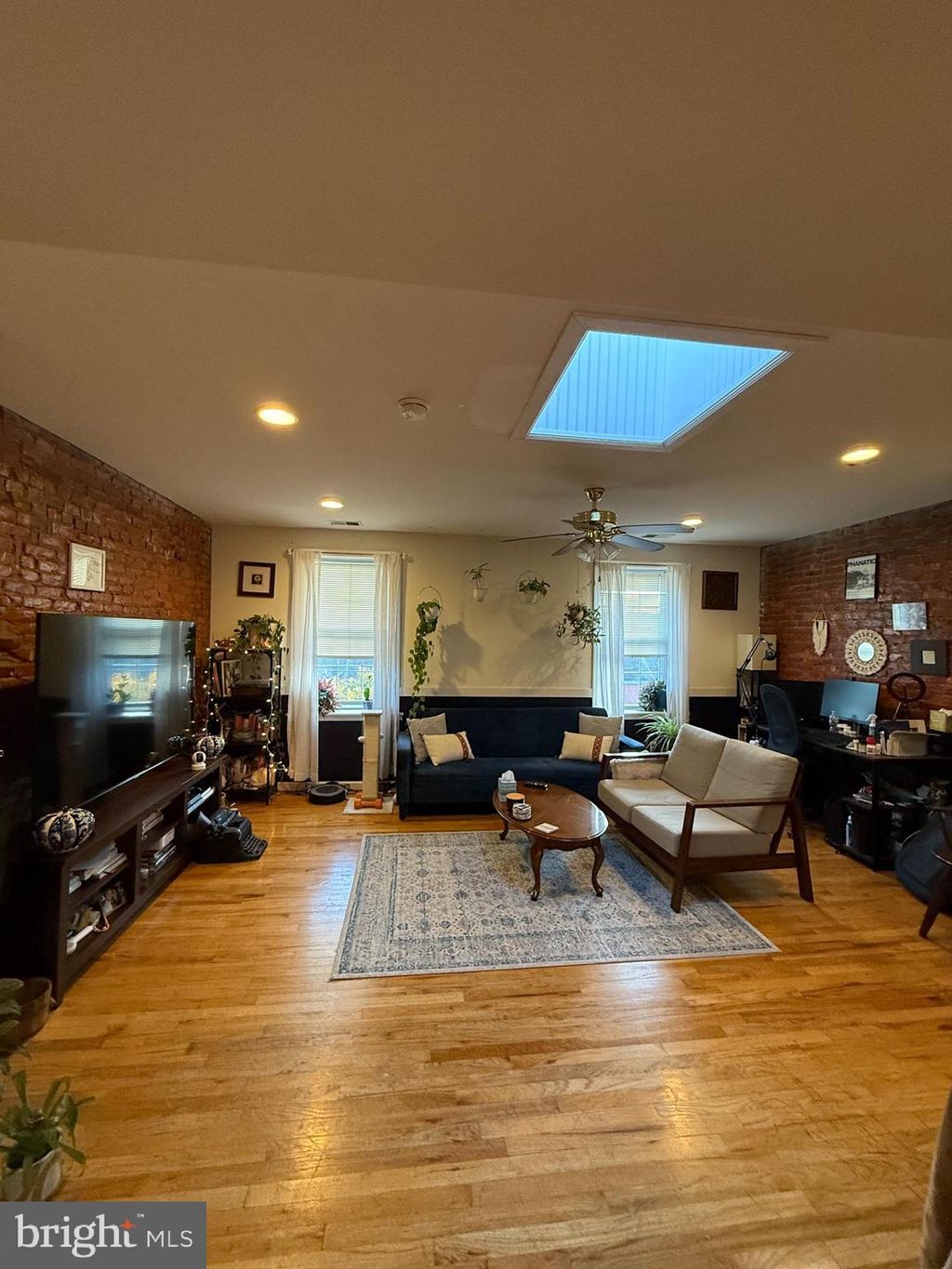 Photo of 1541 W Thompson Street #3, PHILADELPHIA, PA 19121 (MLS # PAPH2565870)