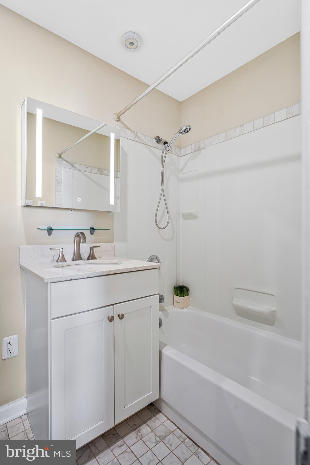 PARK TERRACE - Residential