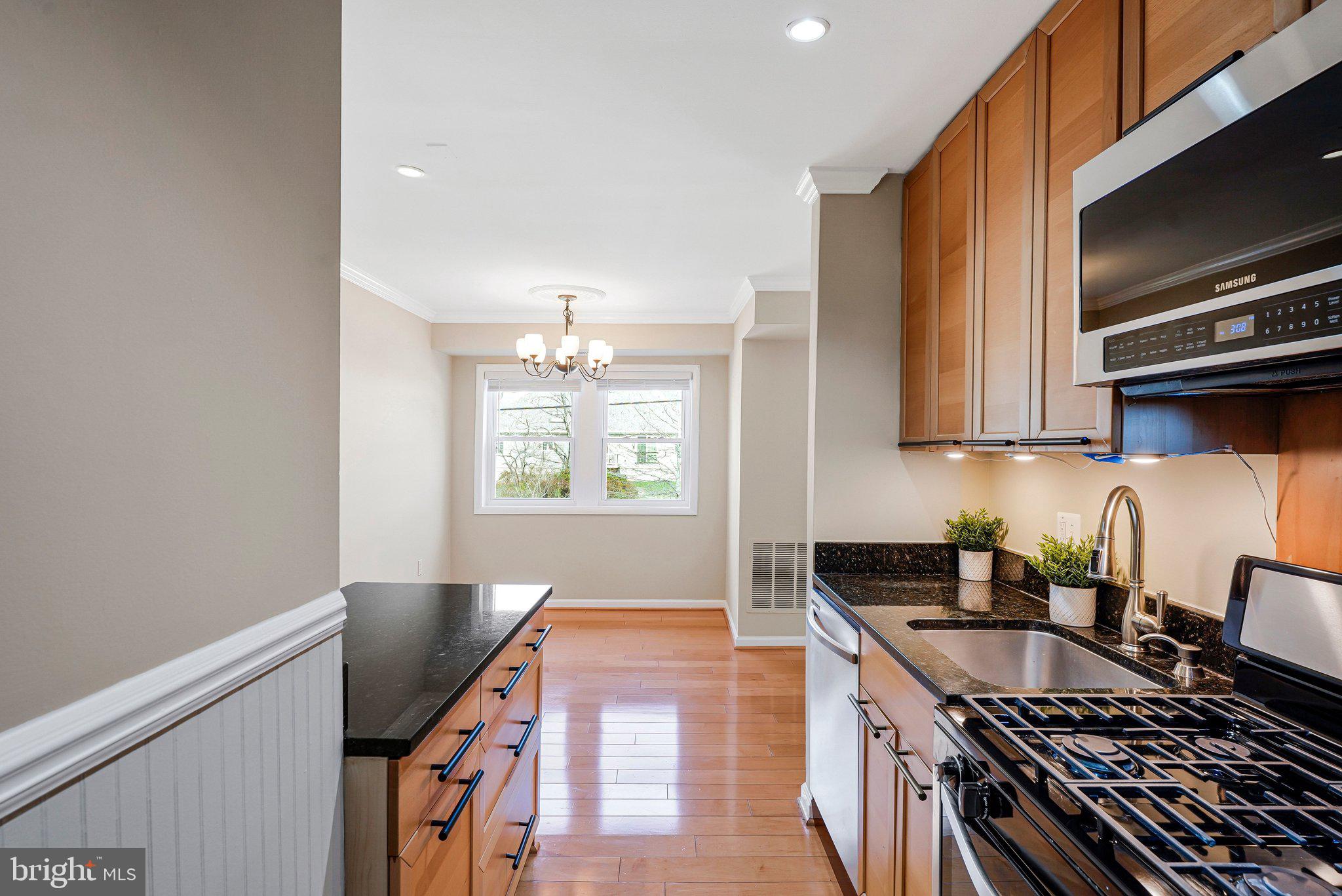 PARK TERRACE - Residential